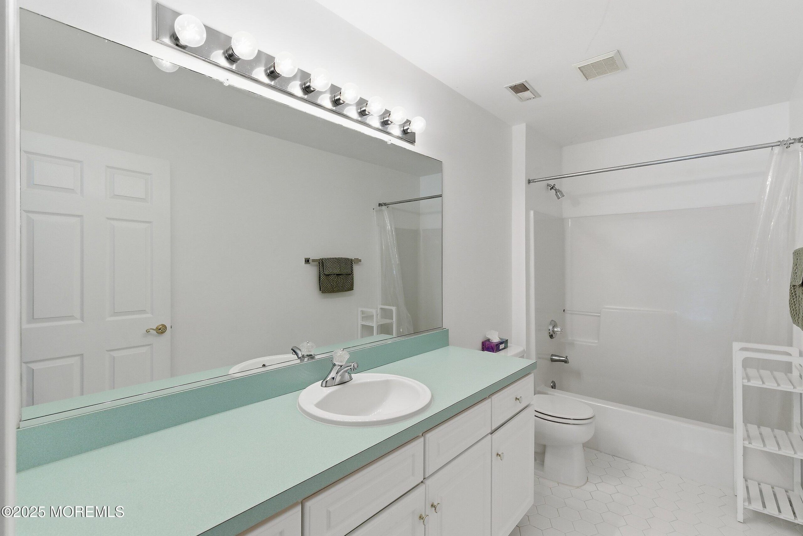 6 Olena Drive, Jackson, NJ, 08527 image 23
