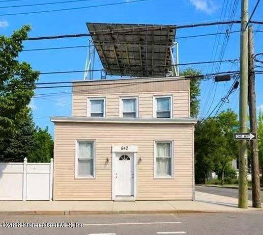 642 Richmond Road, Staten Island, NY, 10304