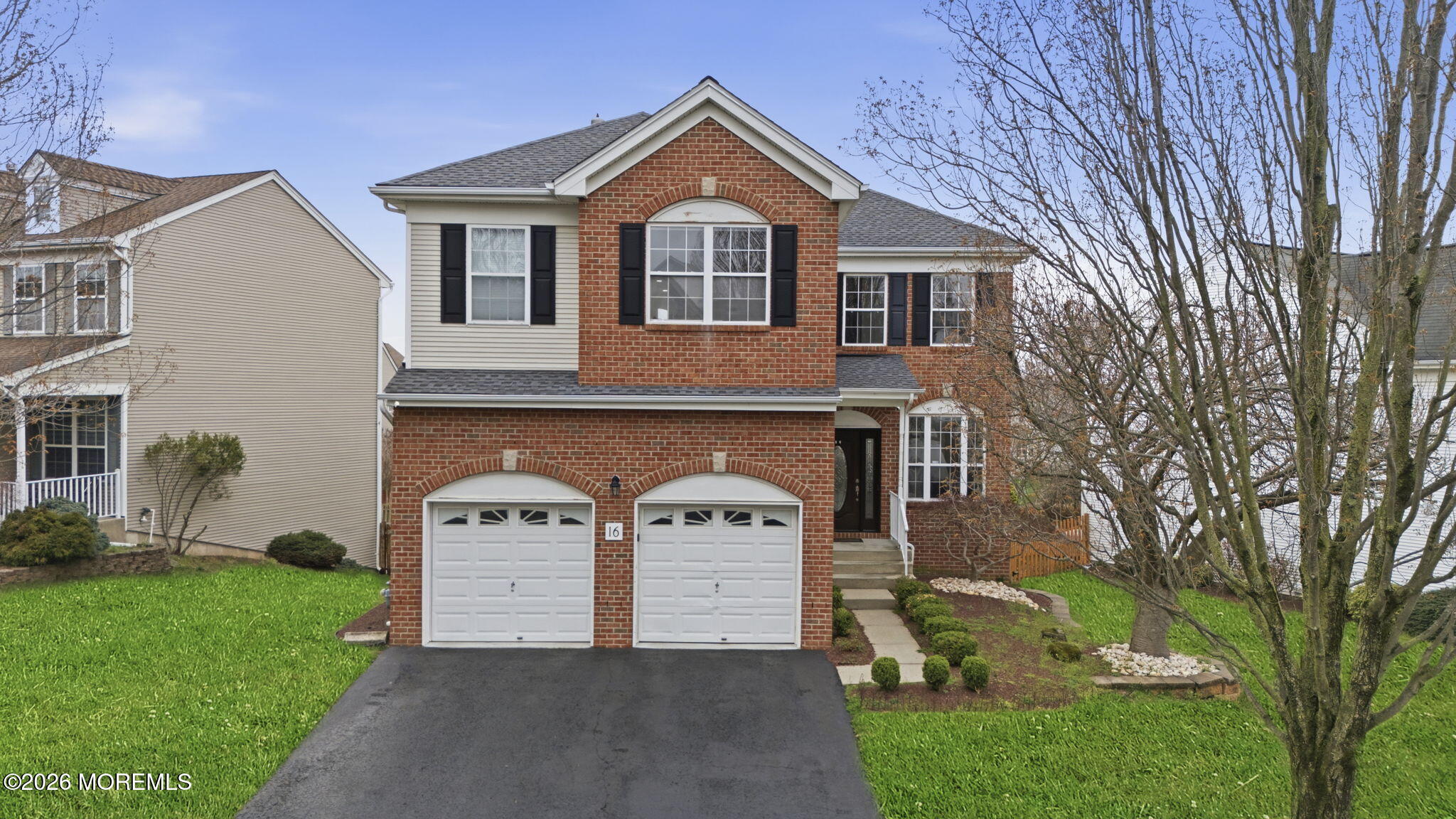 16 Pinehurst Drive, Manalapan, NJ, 07726