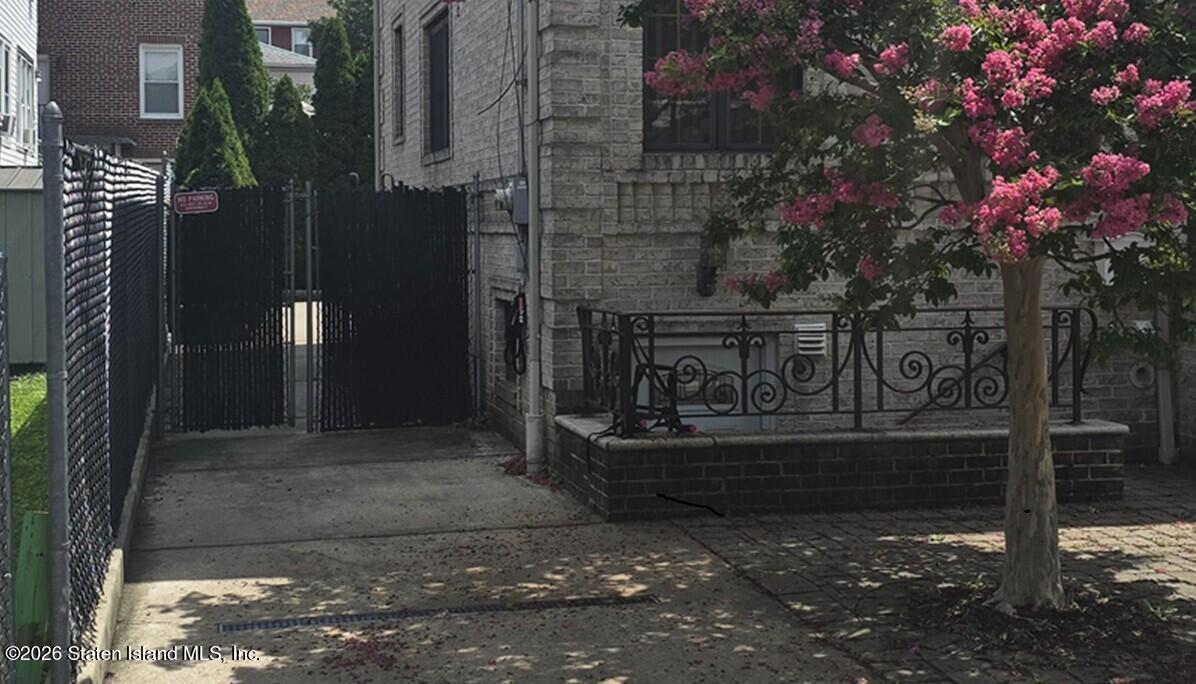 98 Purcell Street Image 2