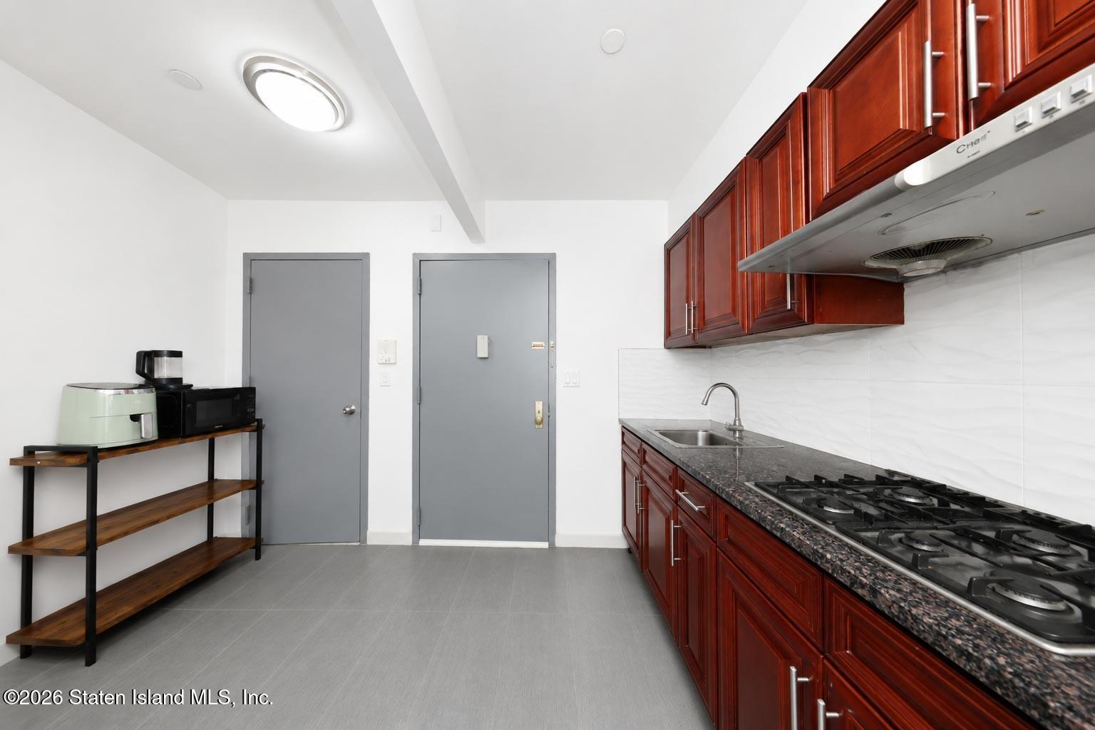 861 51st Street 5a, Brooklyn, NY, 11220 image 12