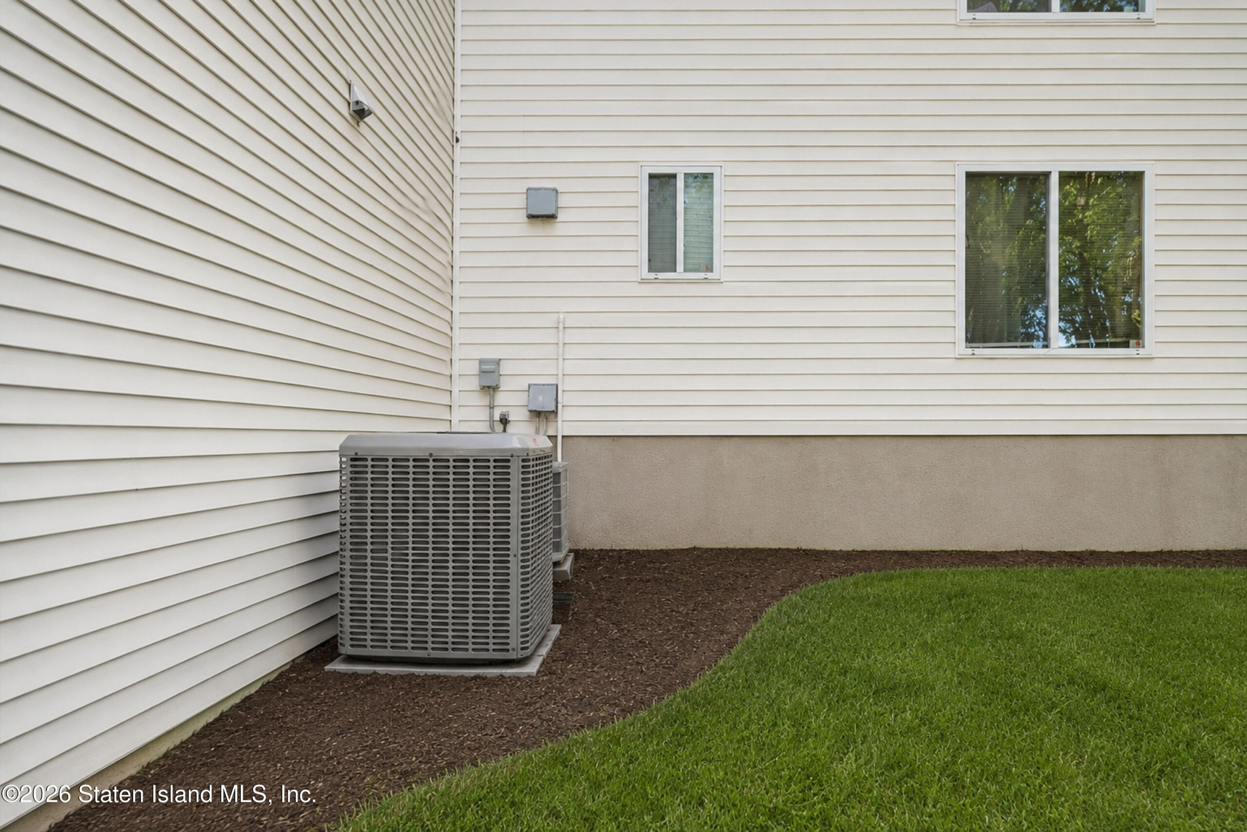 191 Jamie Lane, Staten Island, NY, 10312 image 29