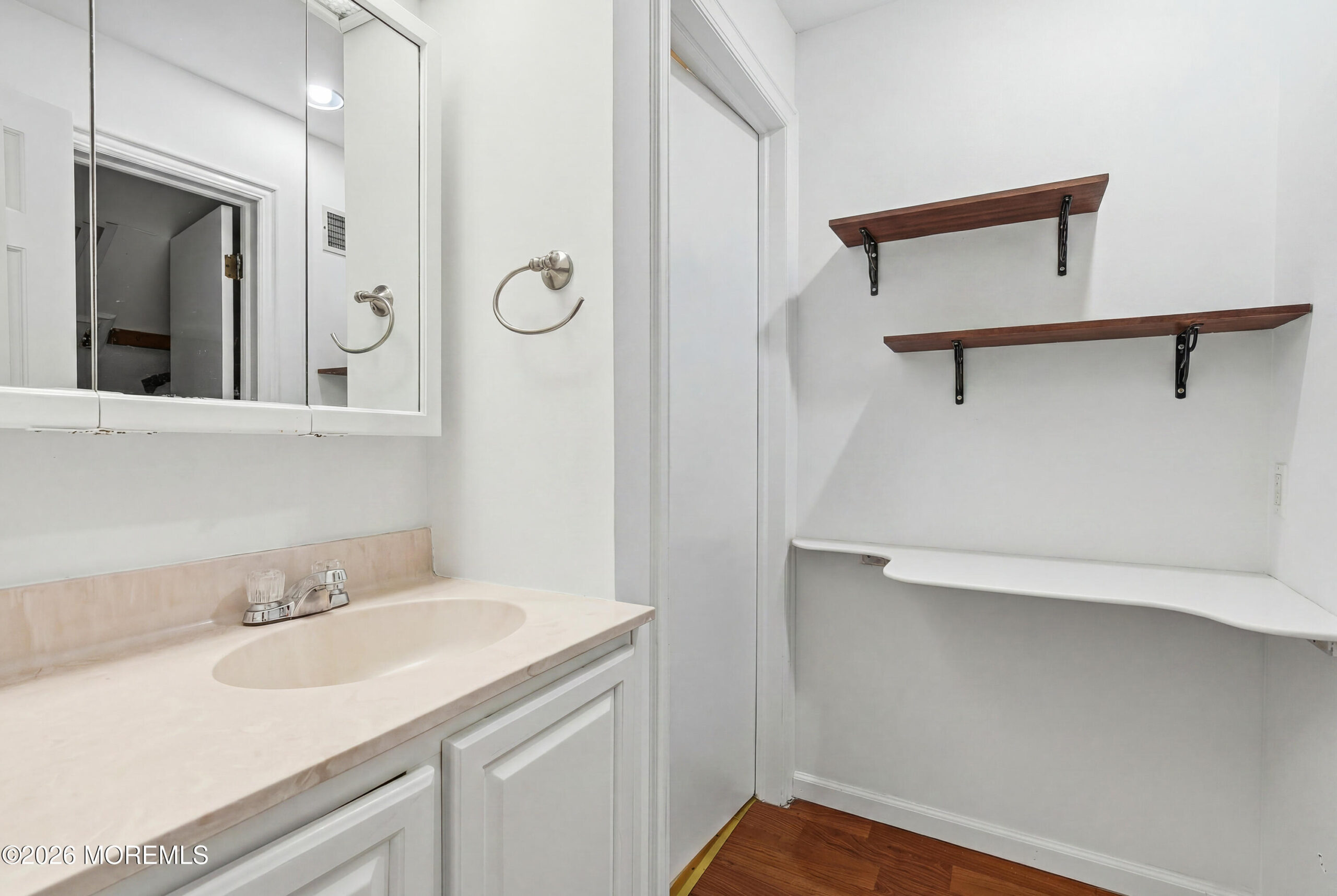 8 Woolley Place, West Long Branch, NJ, 07764 image 18
