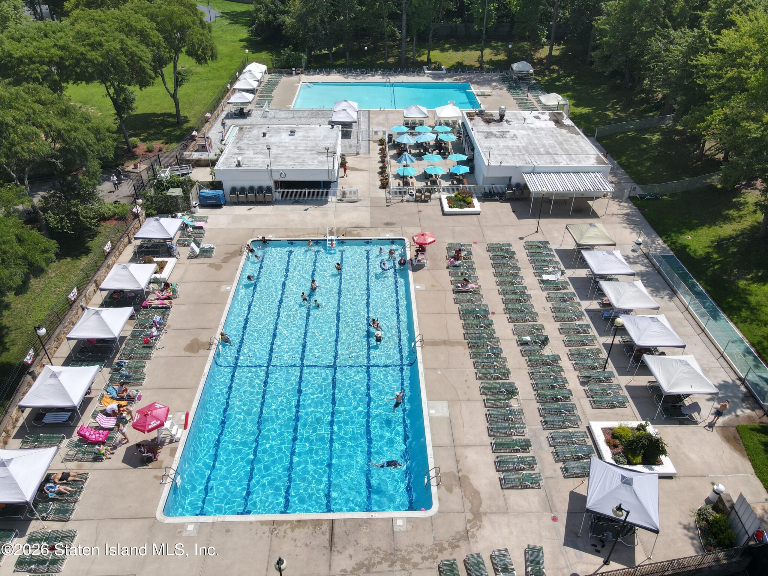 93 Hampton Green, Staten Island, NY, 10312 image 45