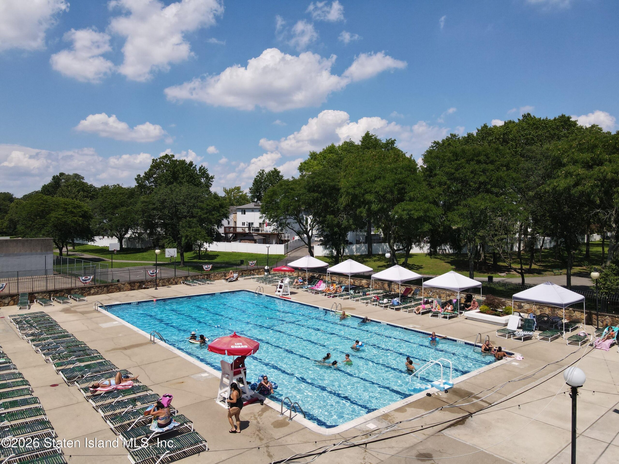 93 Hampton Green, Staten Island, NY, 10312 image 50