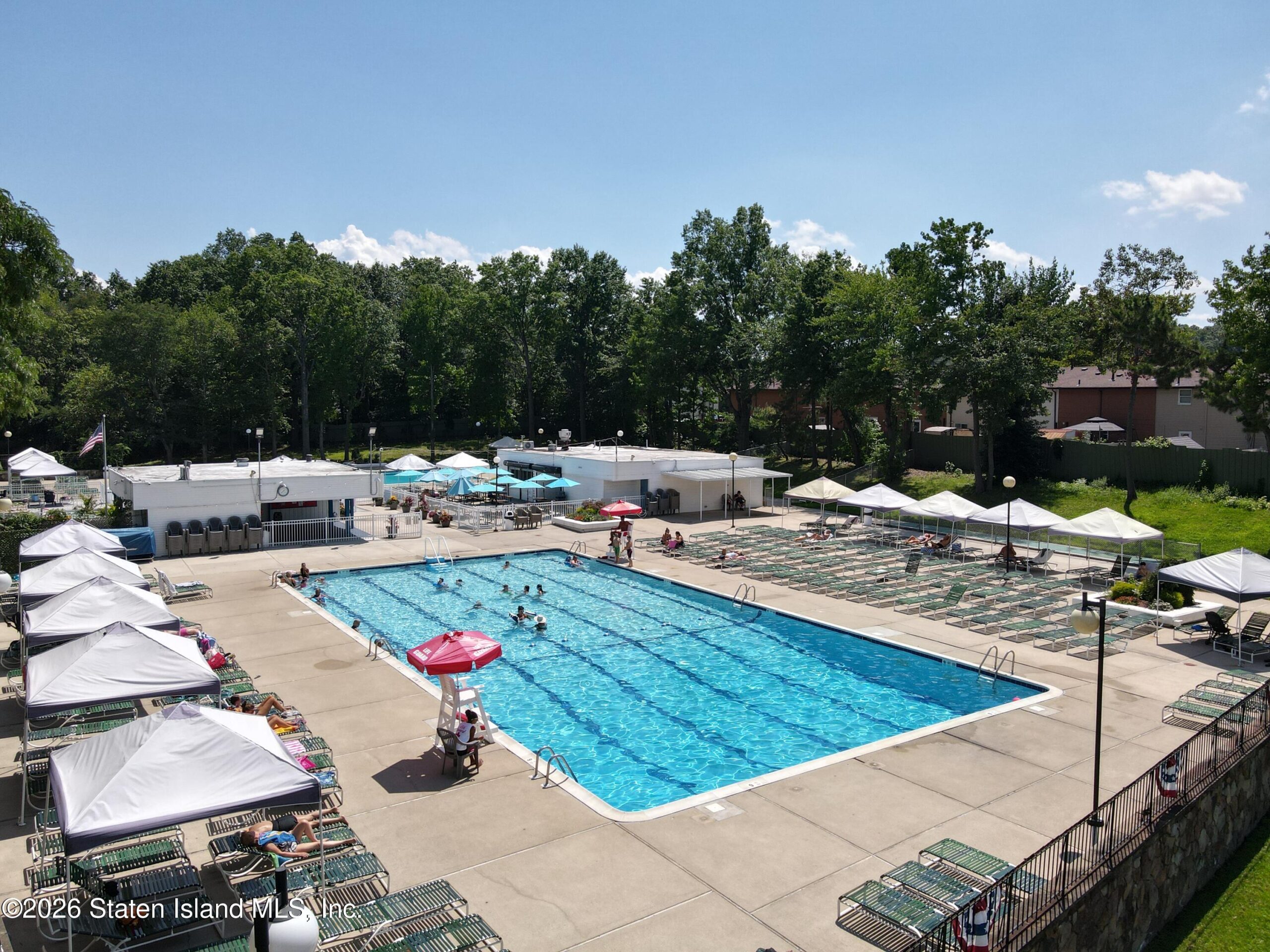 93 Hampton Green, Staten Island, NY, 10312 image 52