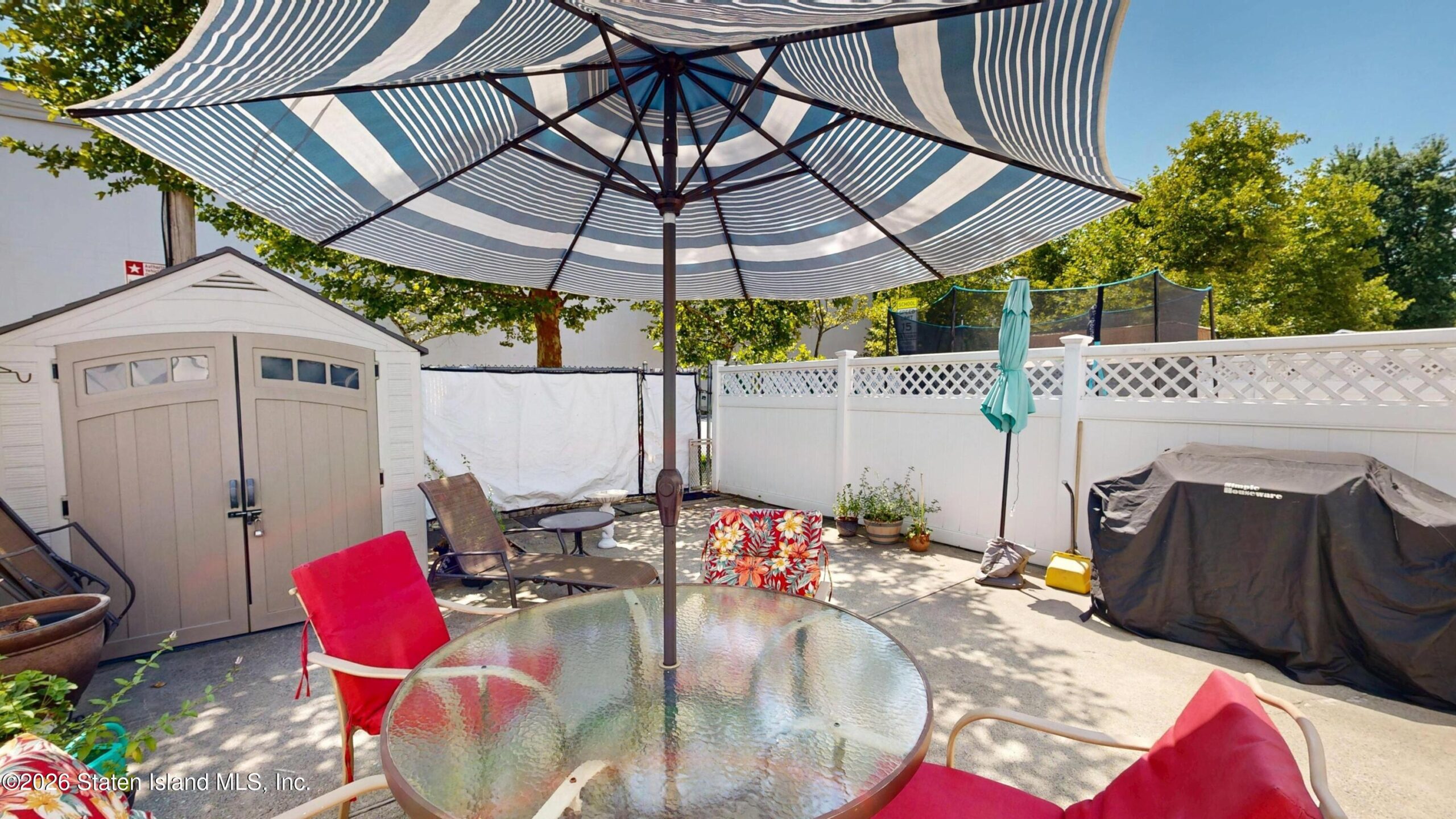 93 Hampton Green, Staten Island, NY, 10312 image 39