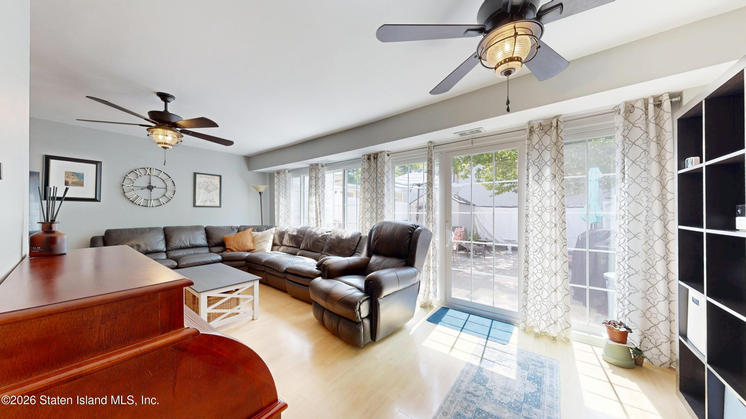 93 Hampton Green, Staten Island, NY, 10312 image 21