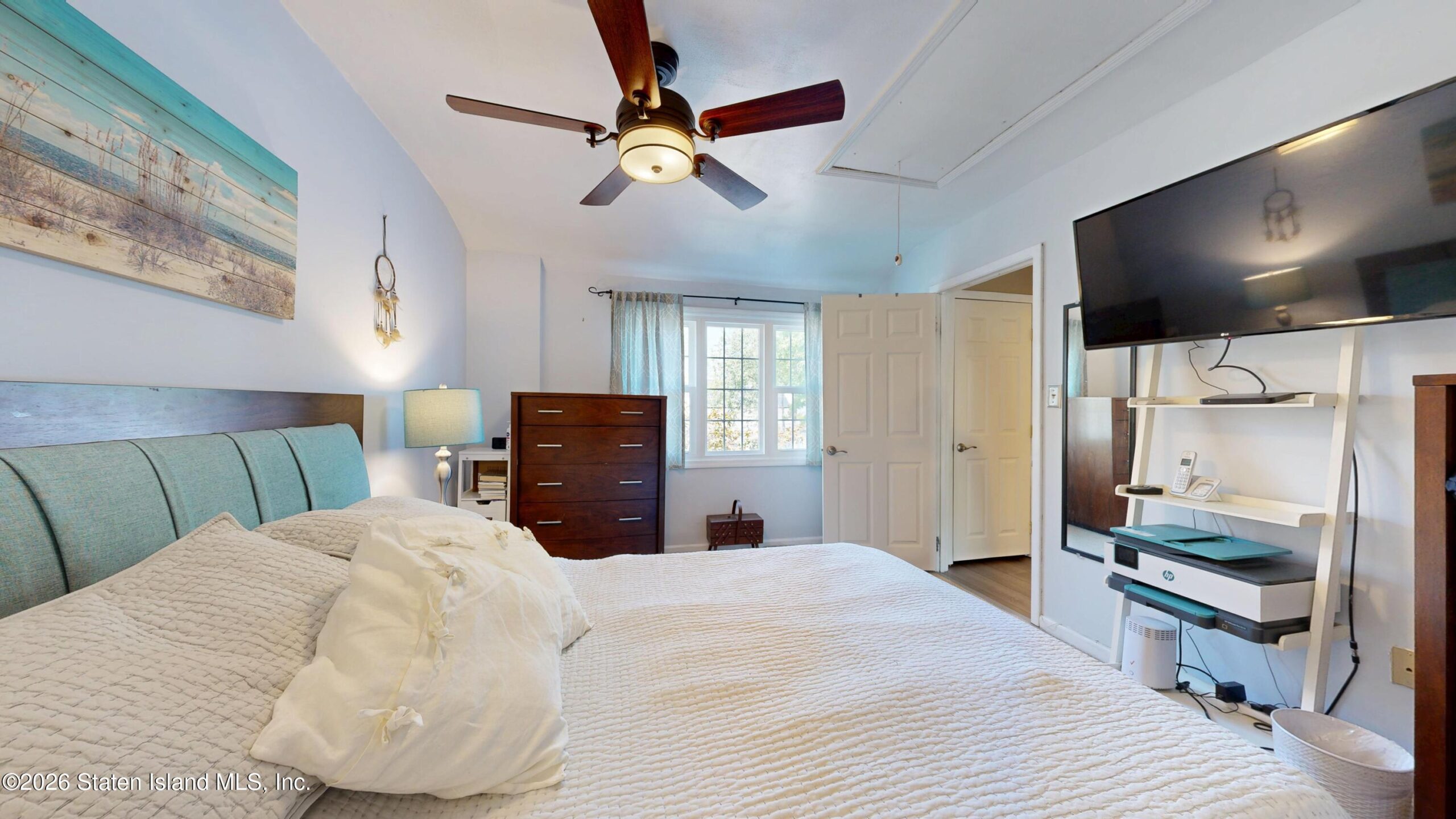 93 Hampton Green, Staten Island, NY, 10312 image 30