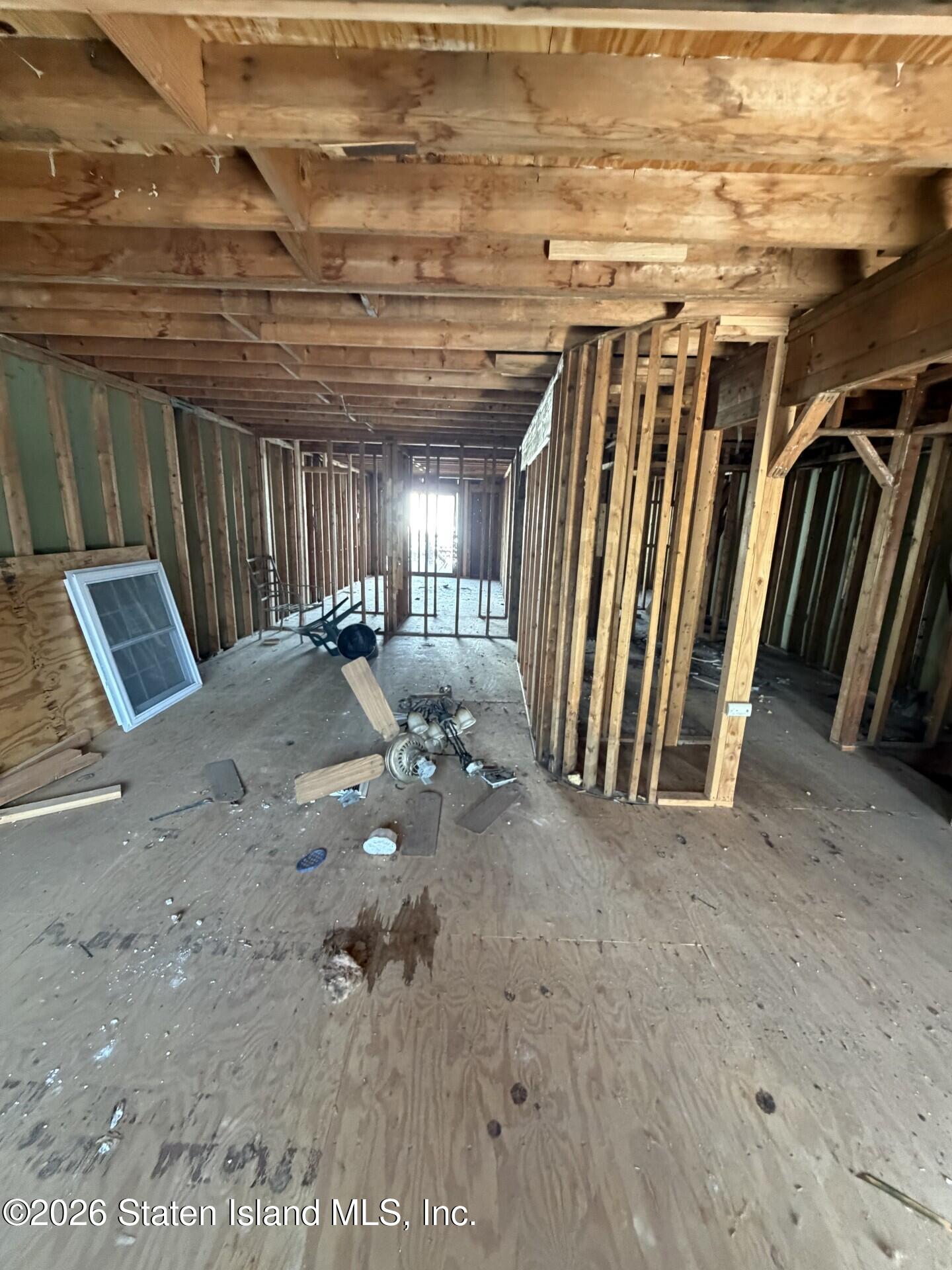 77 Gary Court Image 3
