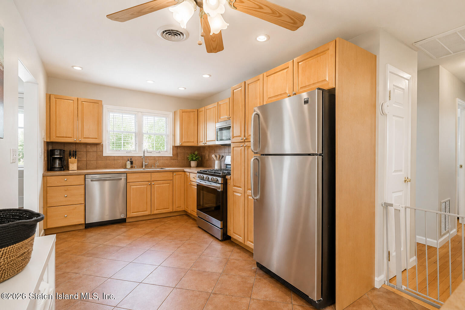 644 Craig Avenue, Staten Island, NY, 10307 image 12