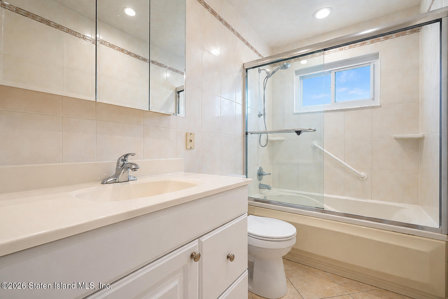 253 Green Valley Road, Staten Island, NY, 10312 image 16