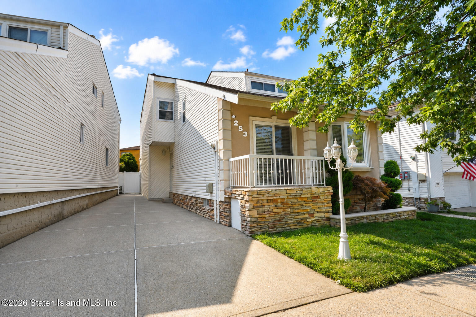 253 Green Valley Road Image 2