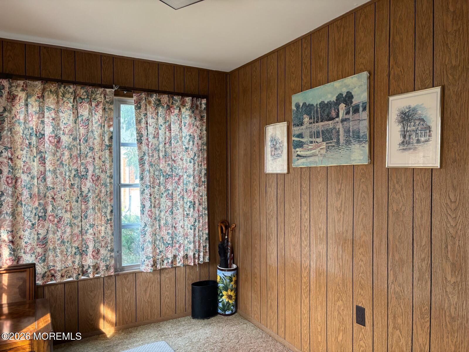 5 Quaker Lane A Image 5