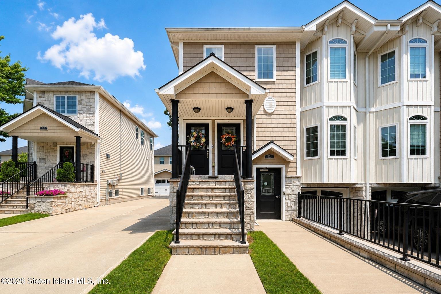 23 Wiltshire Lane, Staten Island, NY, 10309