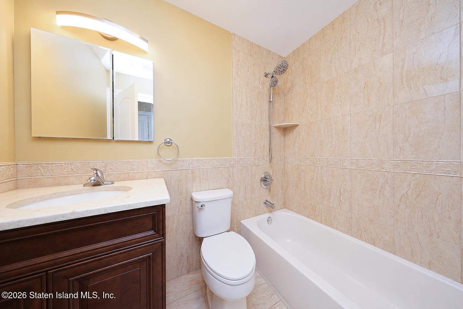 23 Wiltshire Lane, Staten Island, NY, 10309 image 17