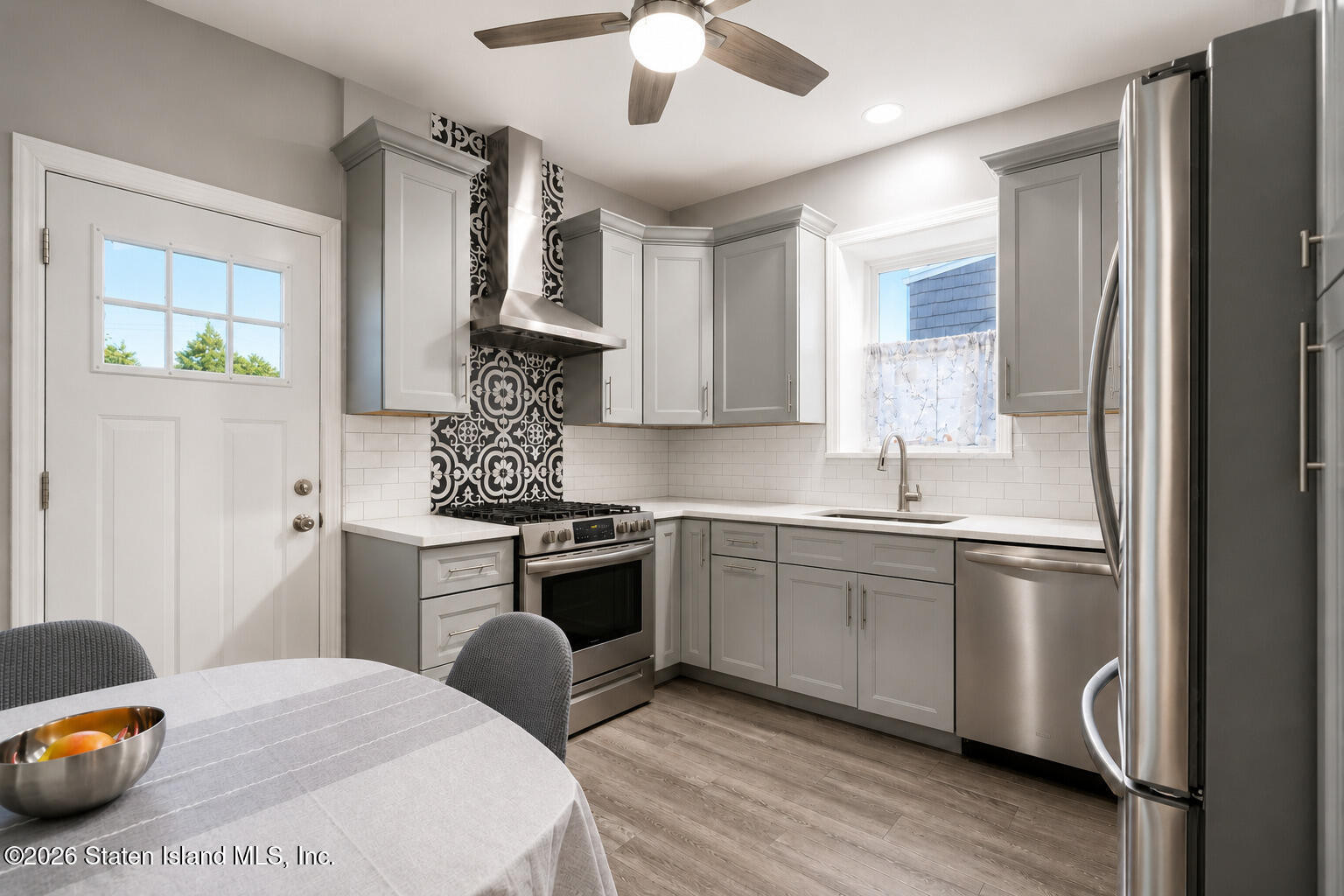 112 Laconia Avenue, Staten Island, NY, 10305 image 9