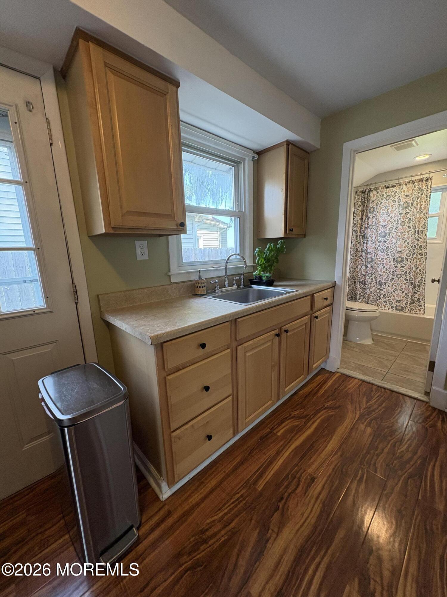 206 Hillcrest Avenue Image 3