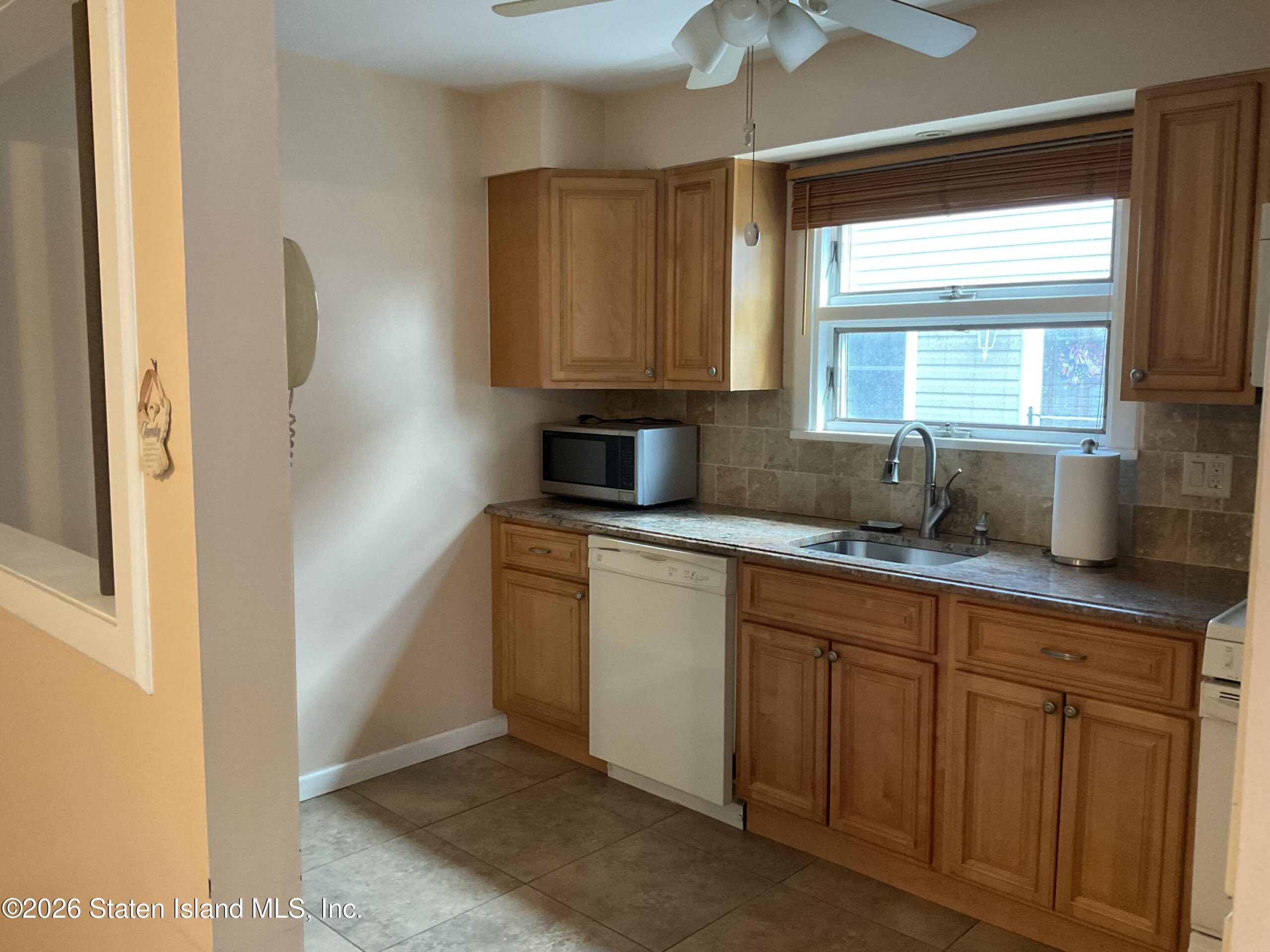 462 Willowbrook Road, Staten Island, NY, 10314 image 17