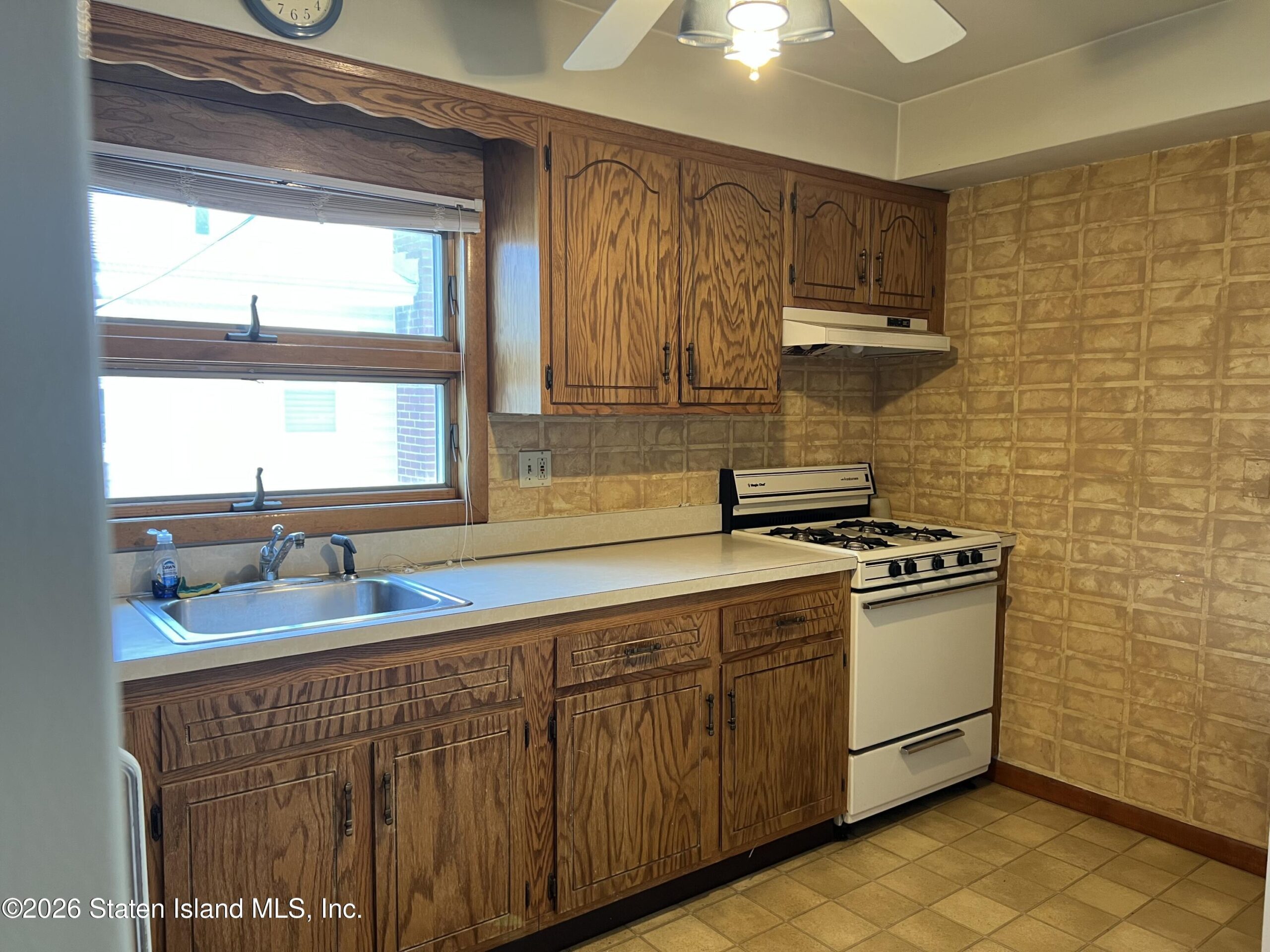 462 Willowbrook Road, Staten Island, NY, 10314 image 50