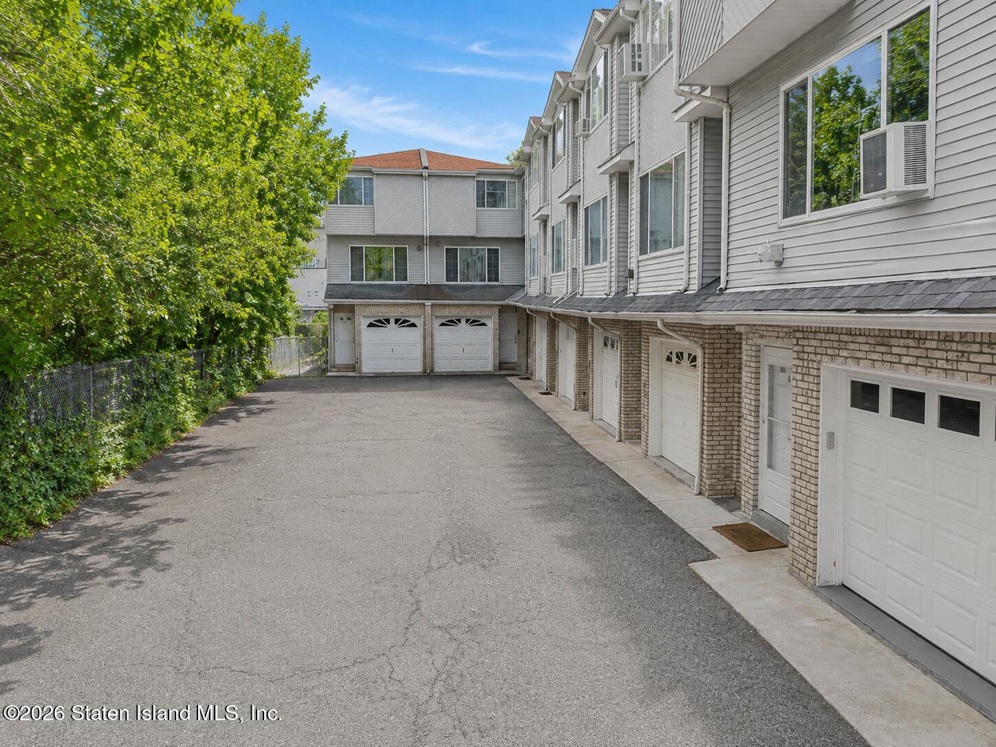 300 Alter Avenue Image 3