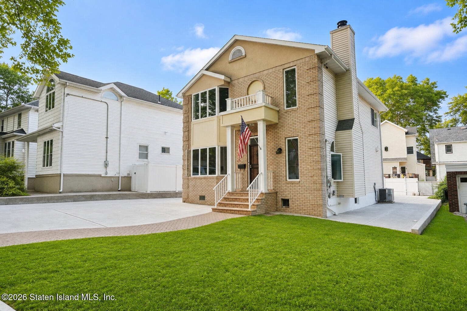 191 Greeley Avenue Image 3