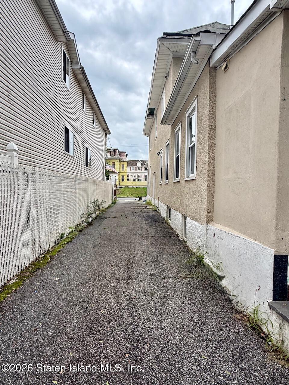 65 Van Pelt Avenue Image 4