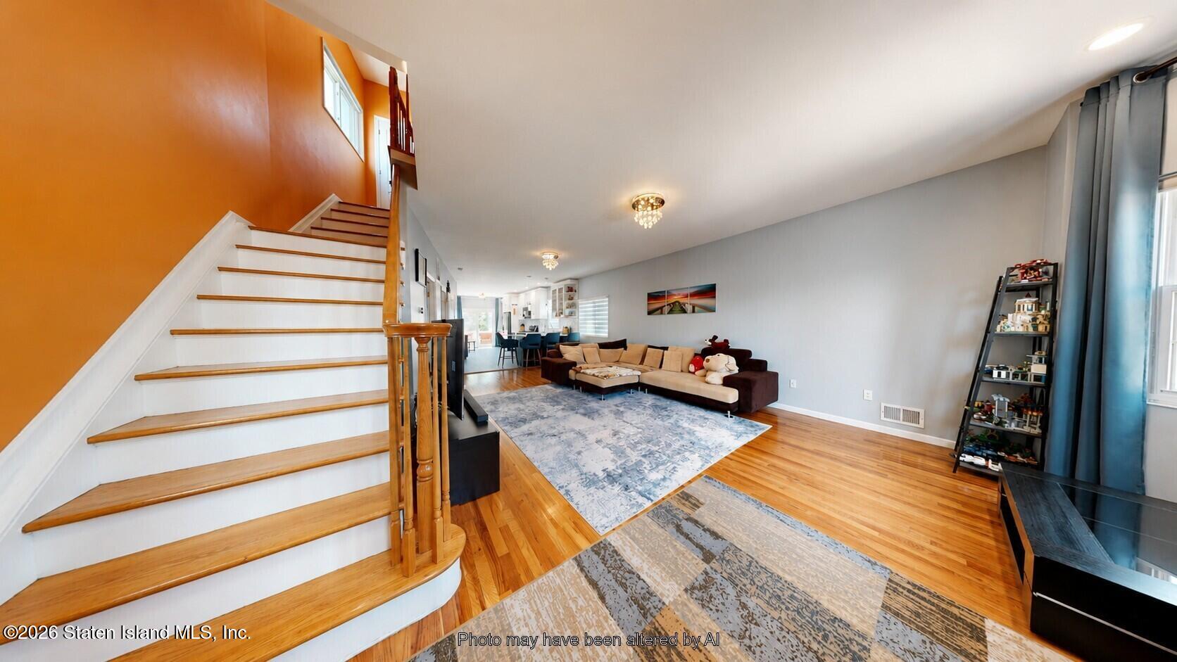 810 Nugent Avenue Image 4
