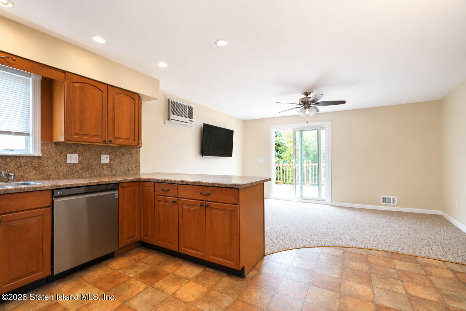 364 Adams Avenue, Staten Island, NY, 10306 image 14