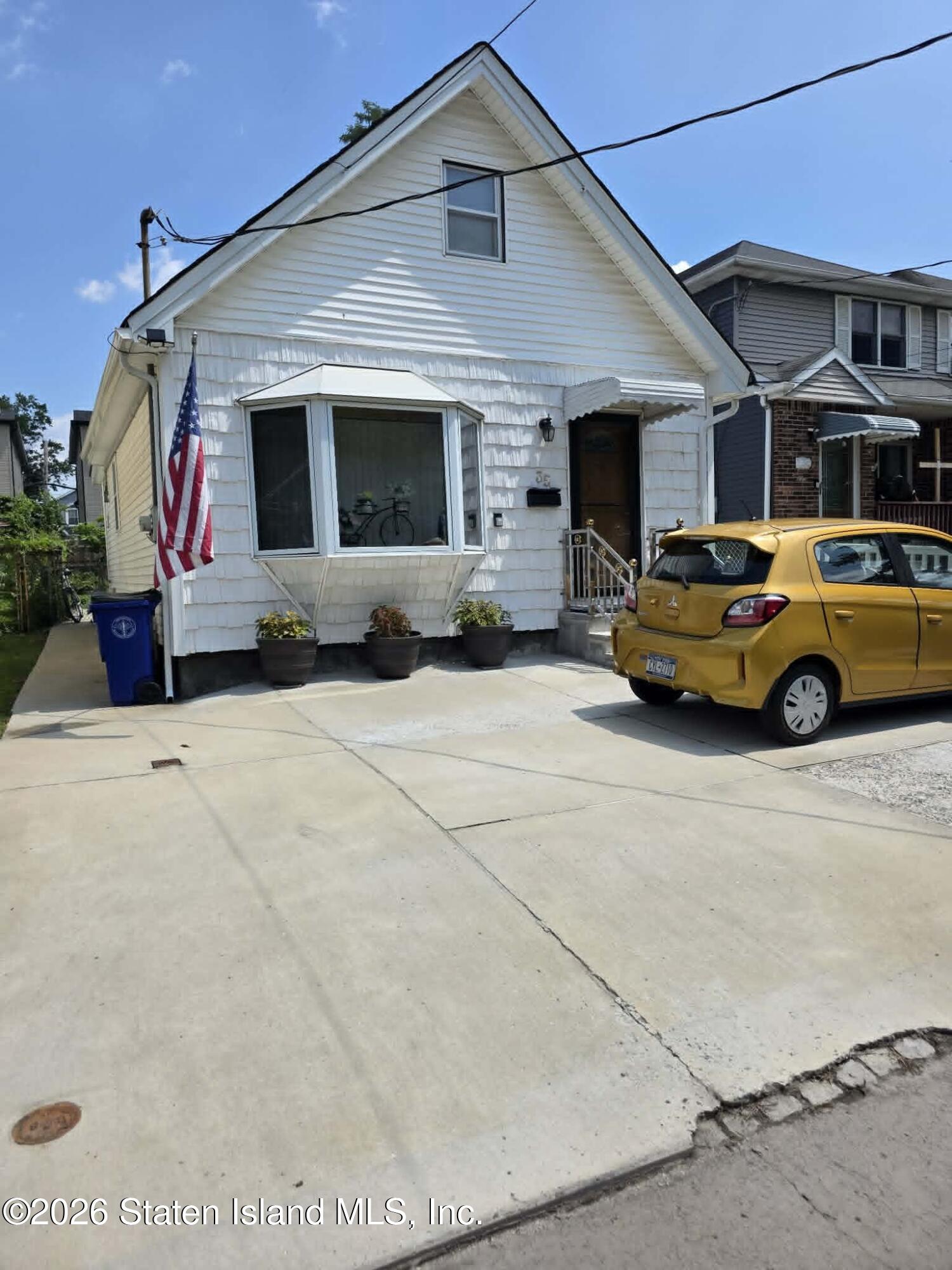 35 Shelley Avenue Image 4