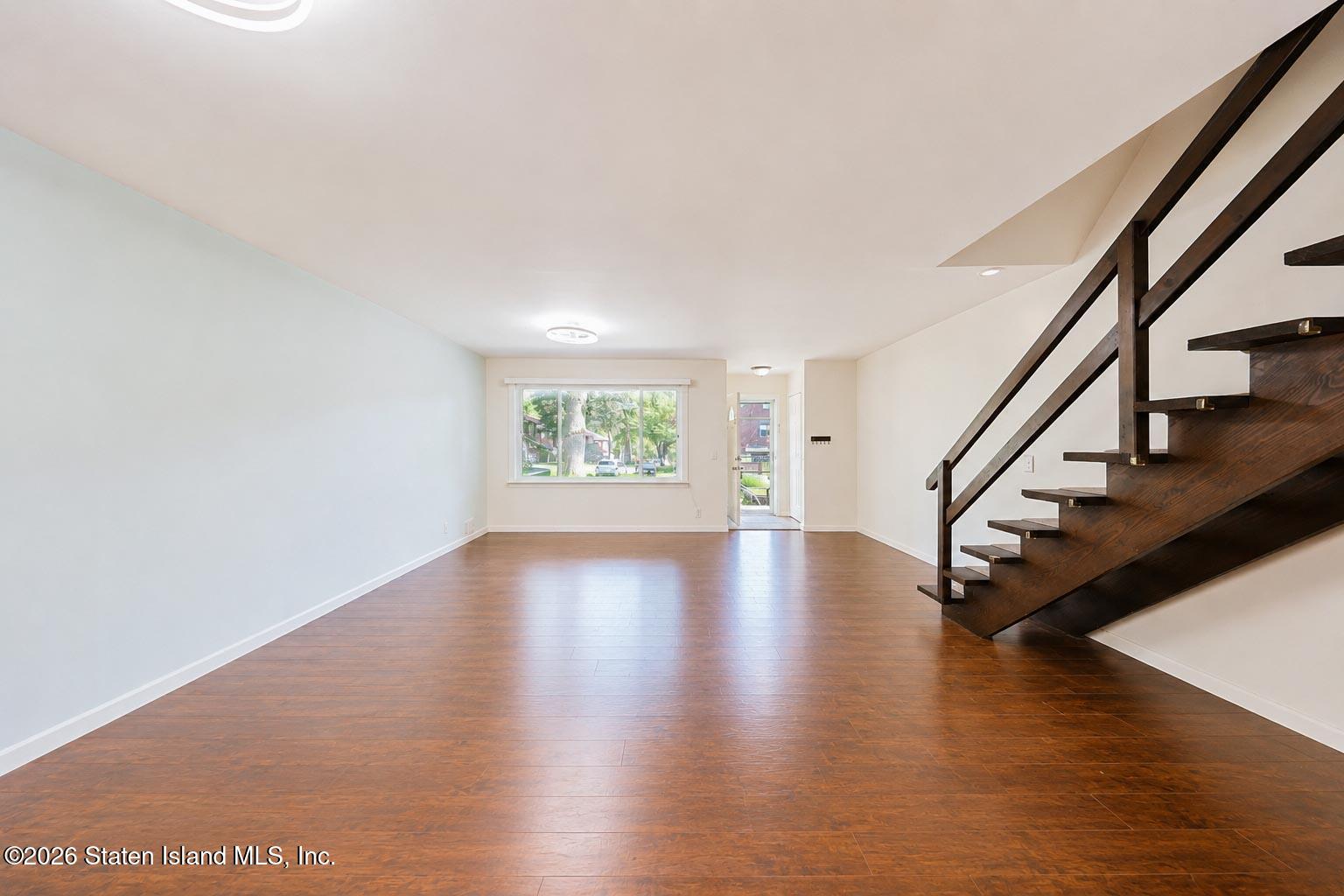 38 Stone Lane, Staten Island, NY, 10314 image 7