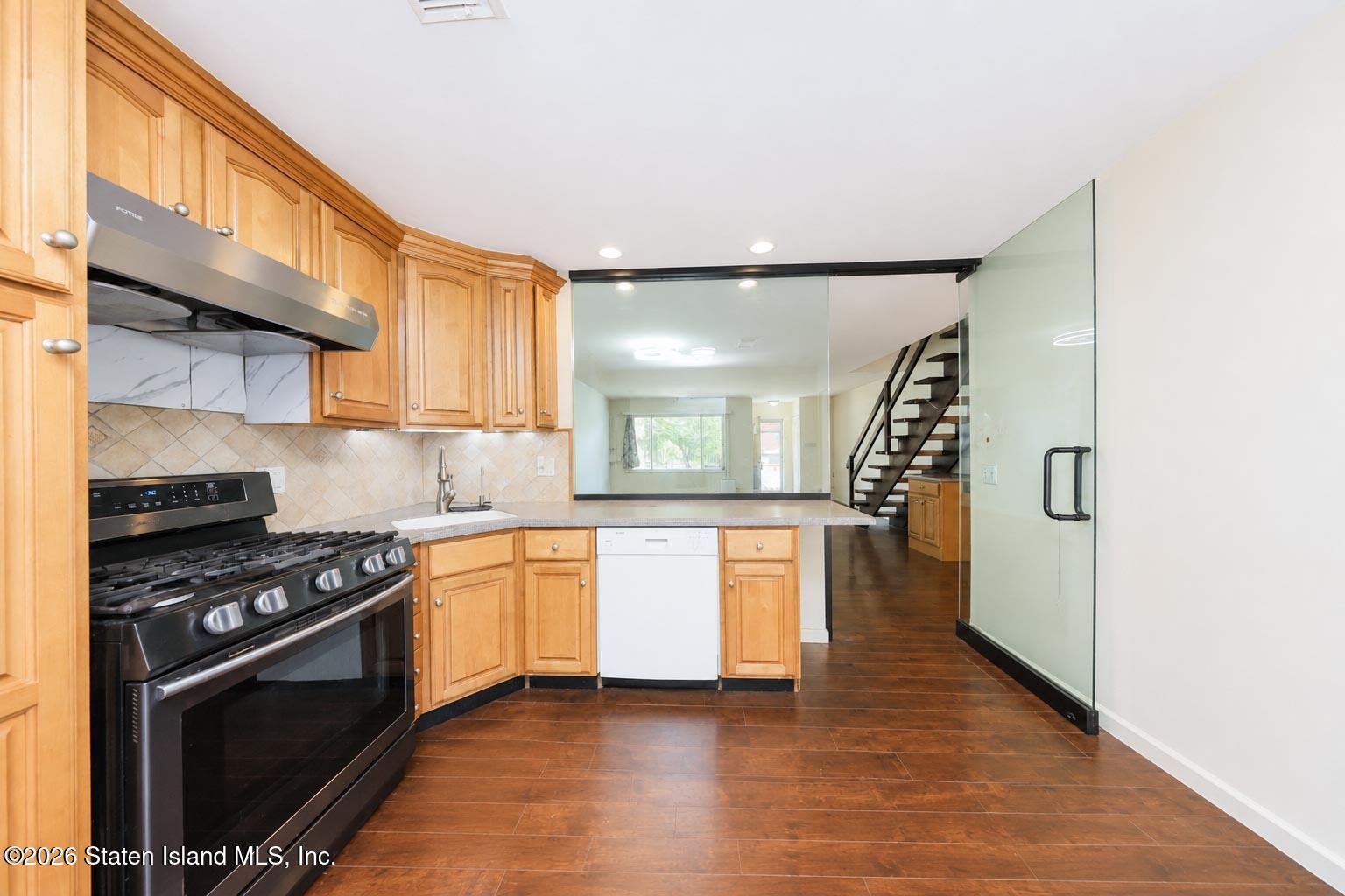 38 Stone Lane, Staten Island, NY, 10314 image 11