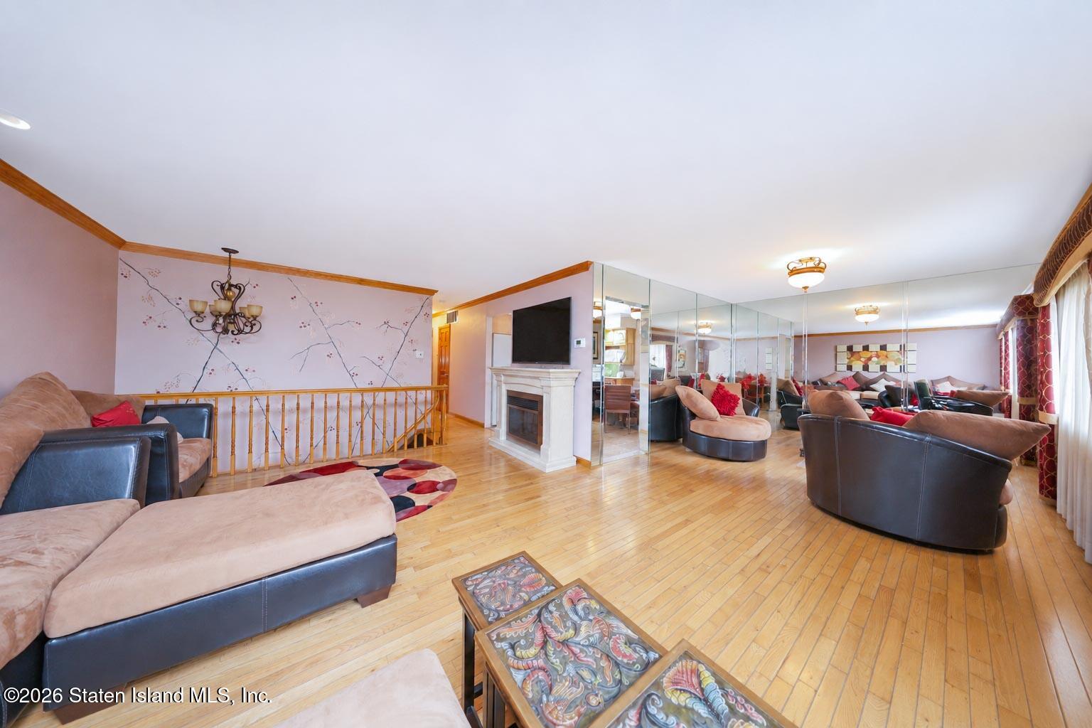 8 Brandis Avenue Image 4