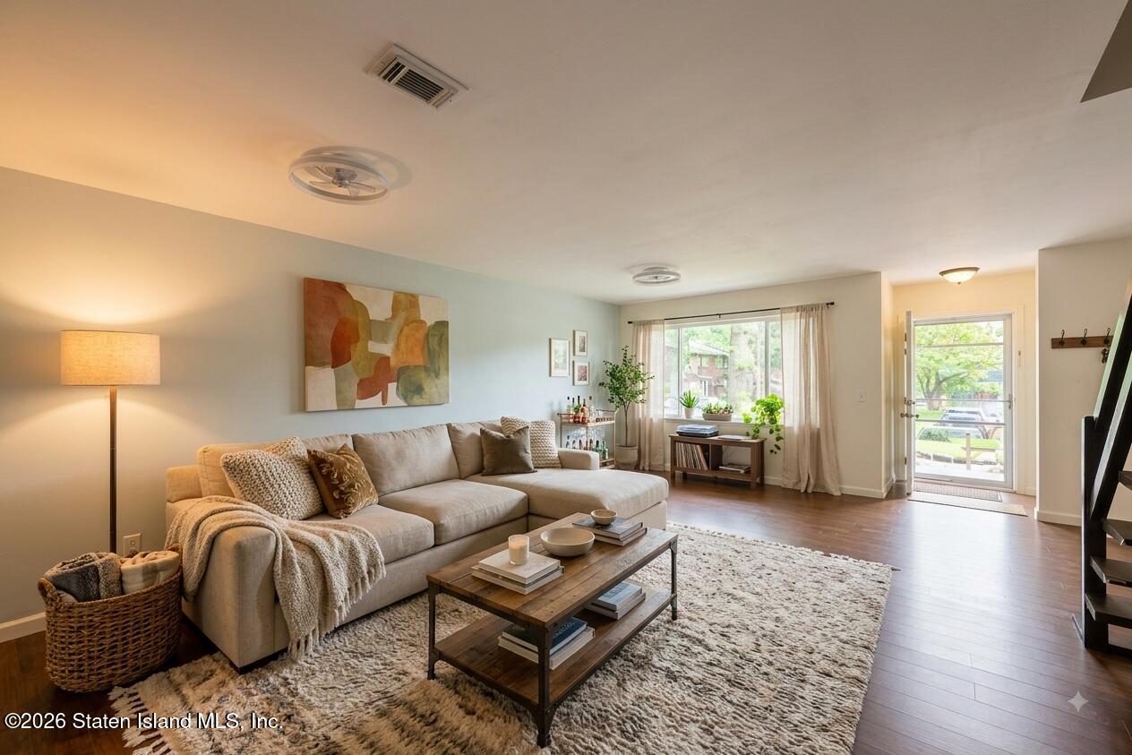 38 Stone Lane, Staten Island, NY, 10314 image 8
