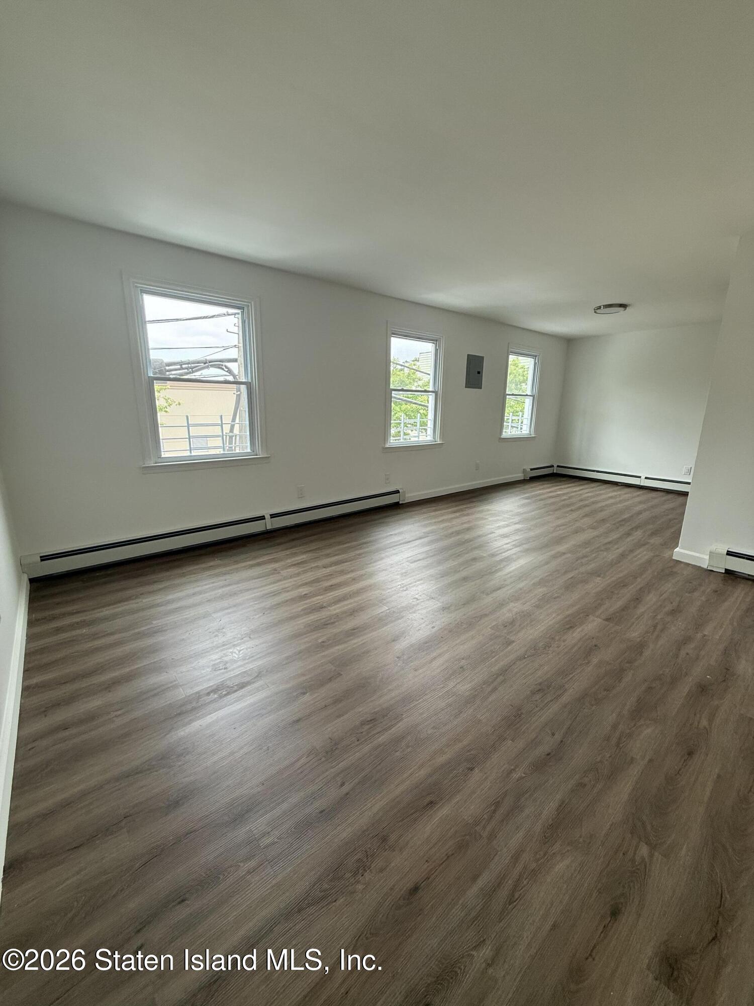 1090 Bay Street, Staten Island, NY, 10305 image 22