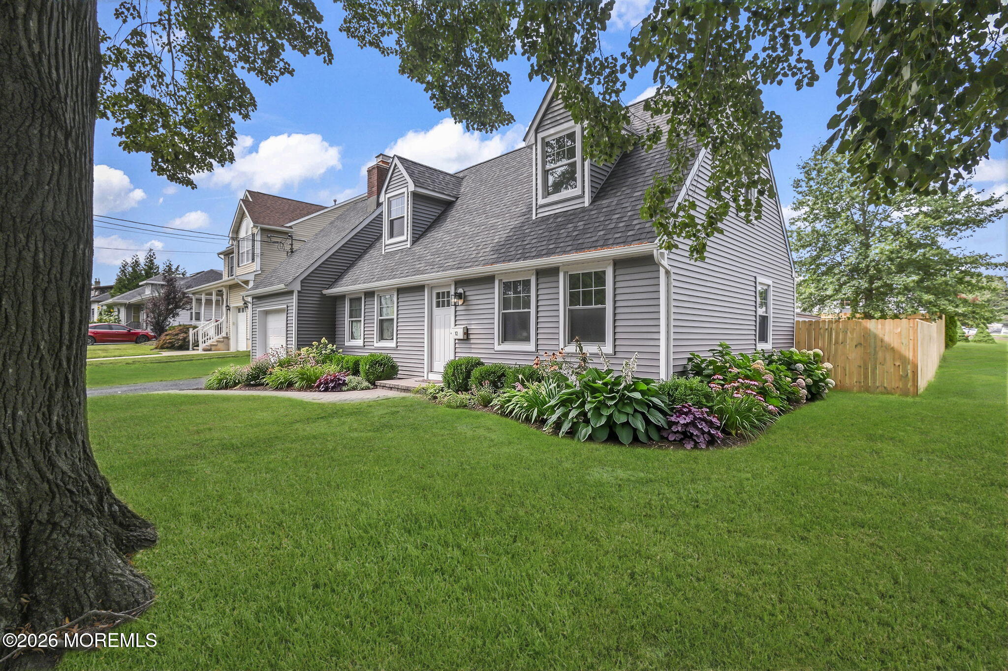 82 Dayton Avenue Image 3