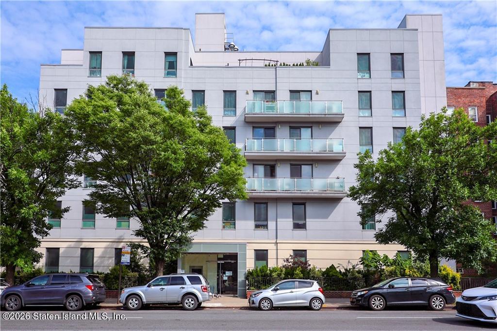 8629 Bay Parkway 5g Image 2