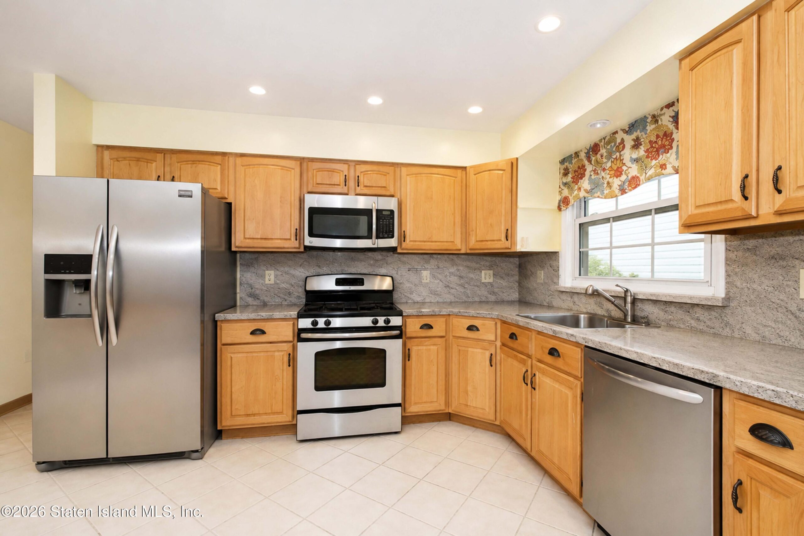 184 Slosson Avenue, Staten Island, NY, 10314 image 9