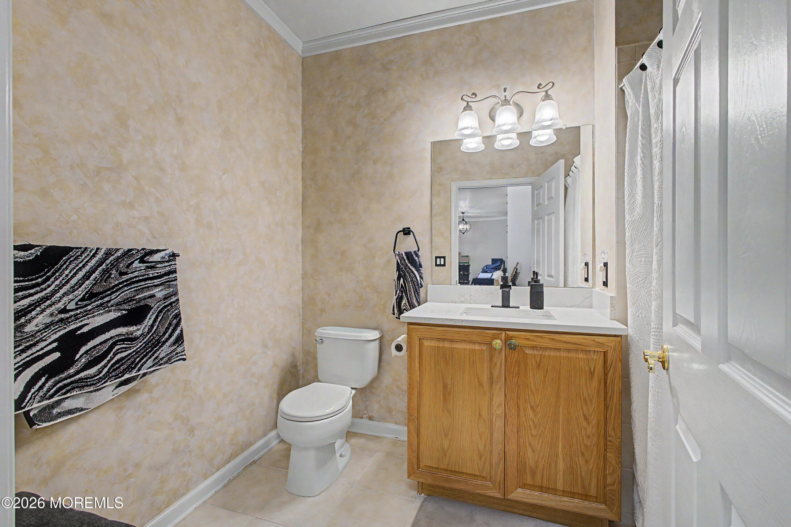 422 Sophee Lane, Lakewood, NJ, 08701 image 26