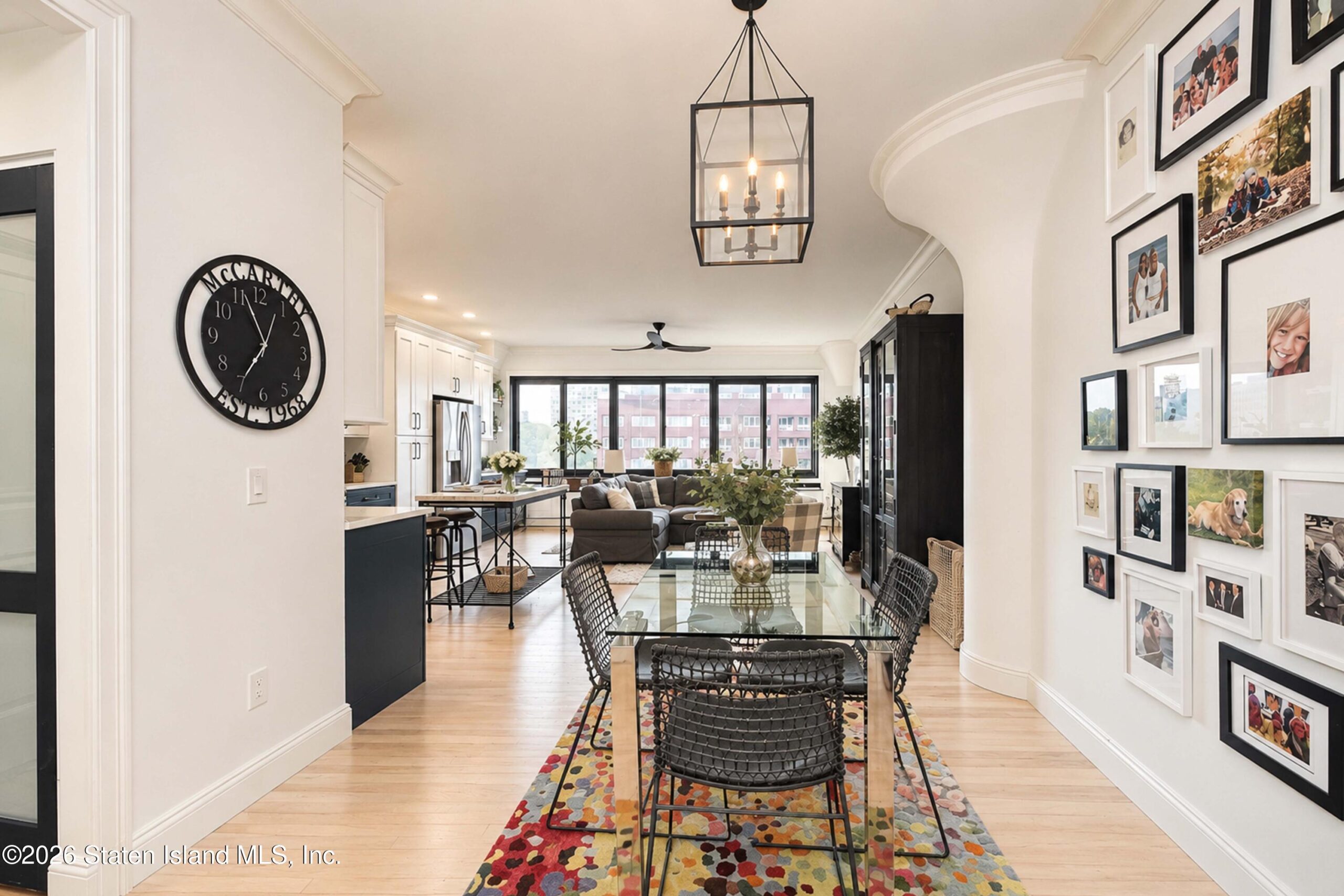 10 Bay Street Landing 6j Image 3