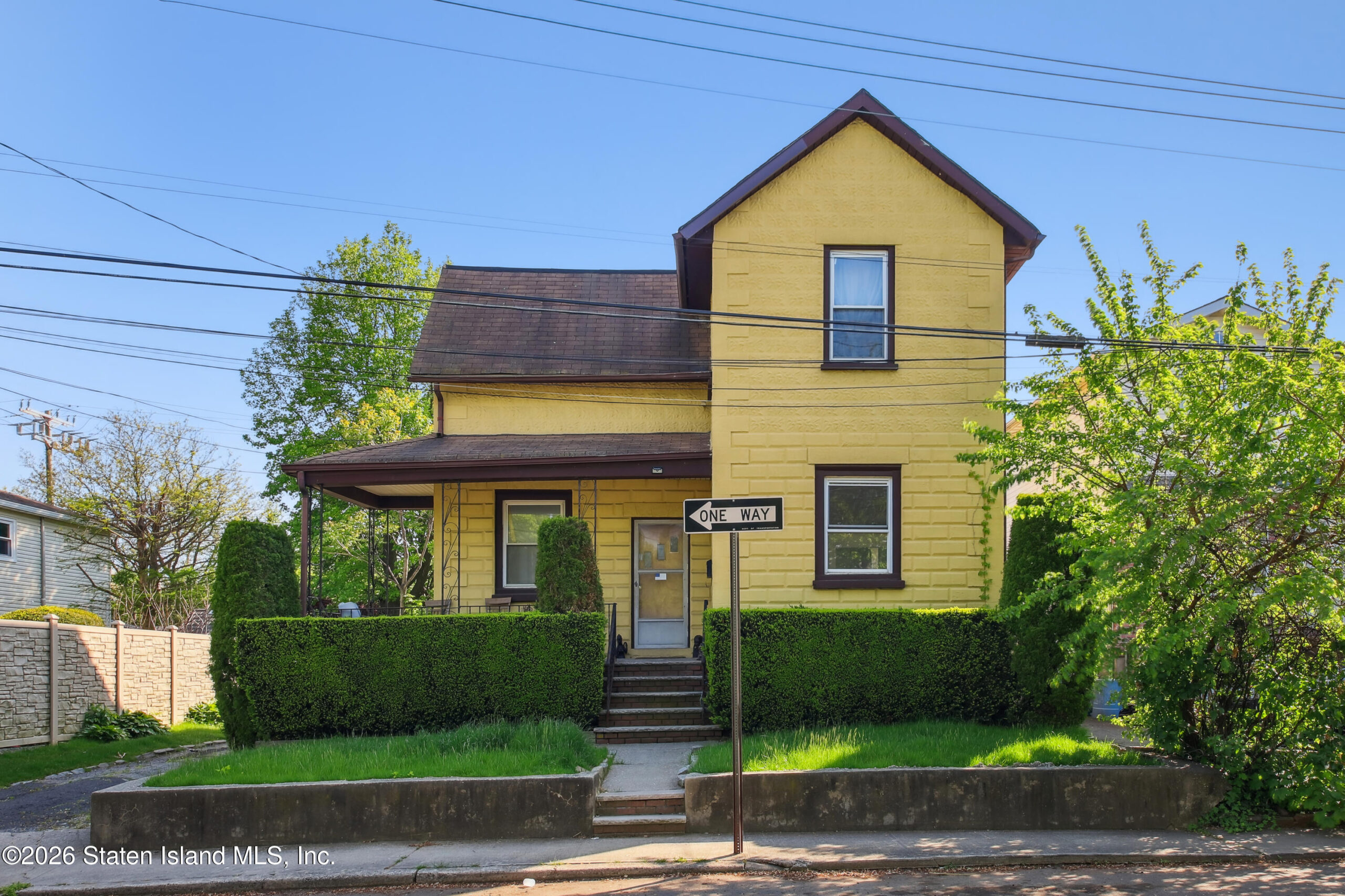 362 Garretson Avenue, Staten Island, NY, 10305