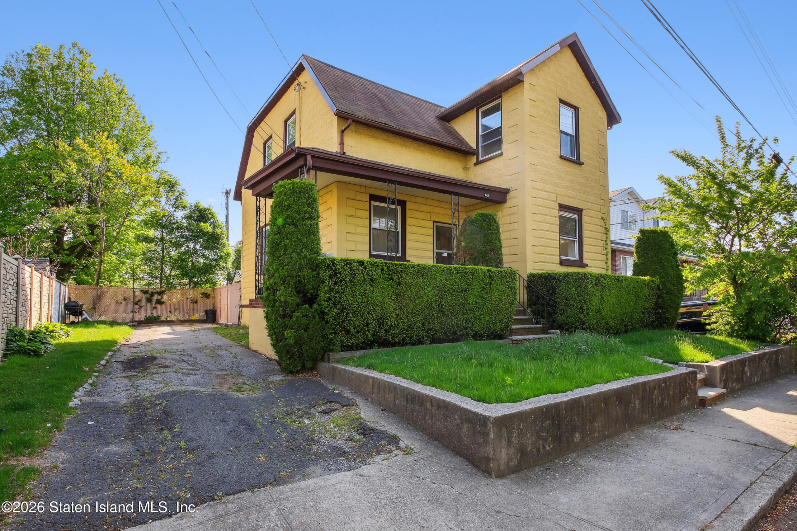 362 Garretson Avenue Image 2