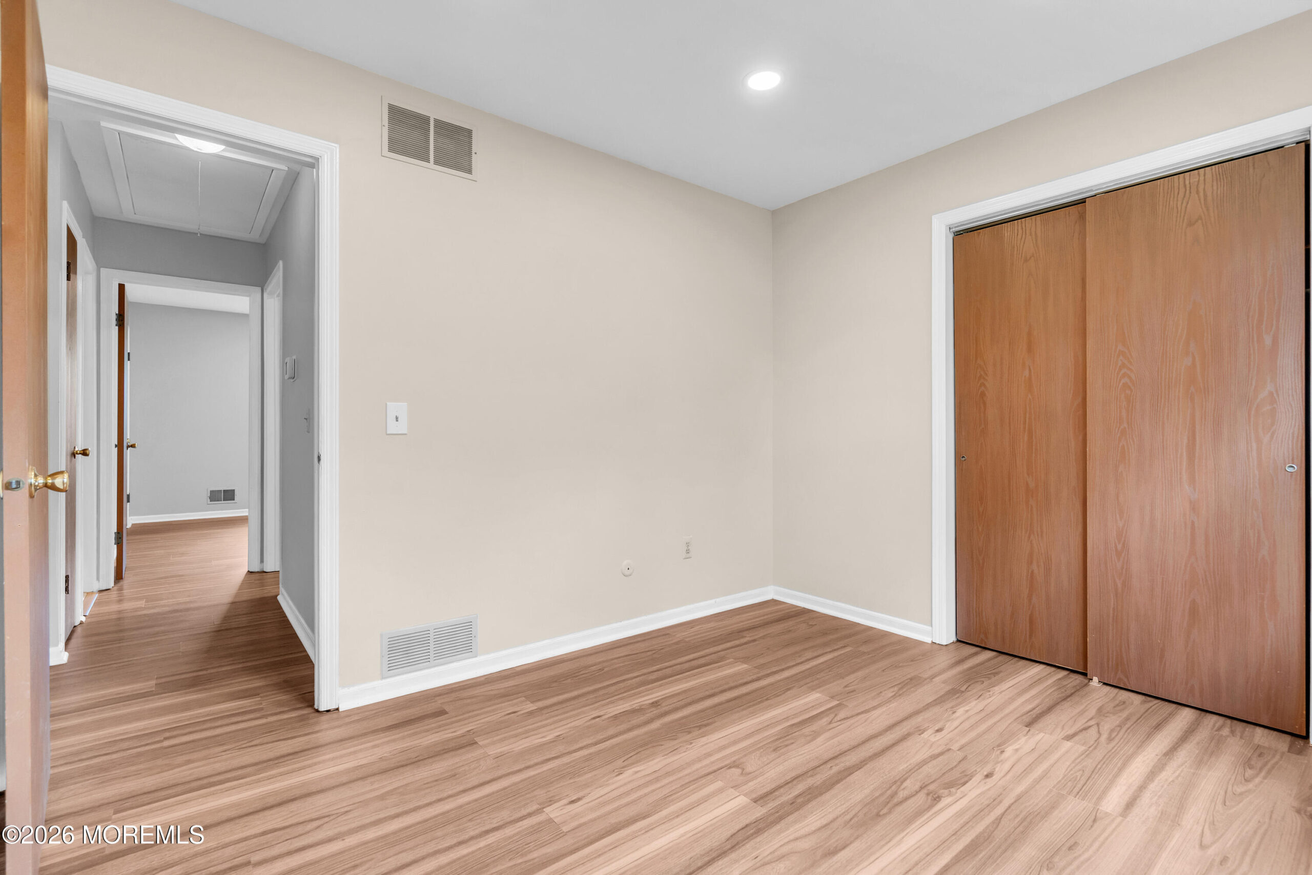 14 Dayton Avenue, Middlesex, NJ, 08846 image 13