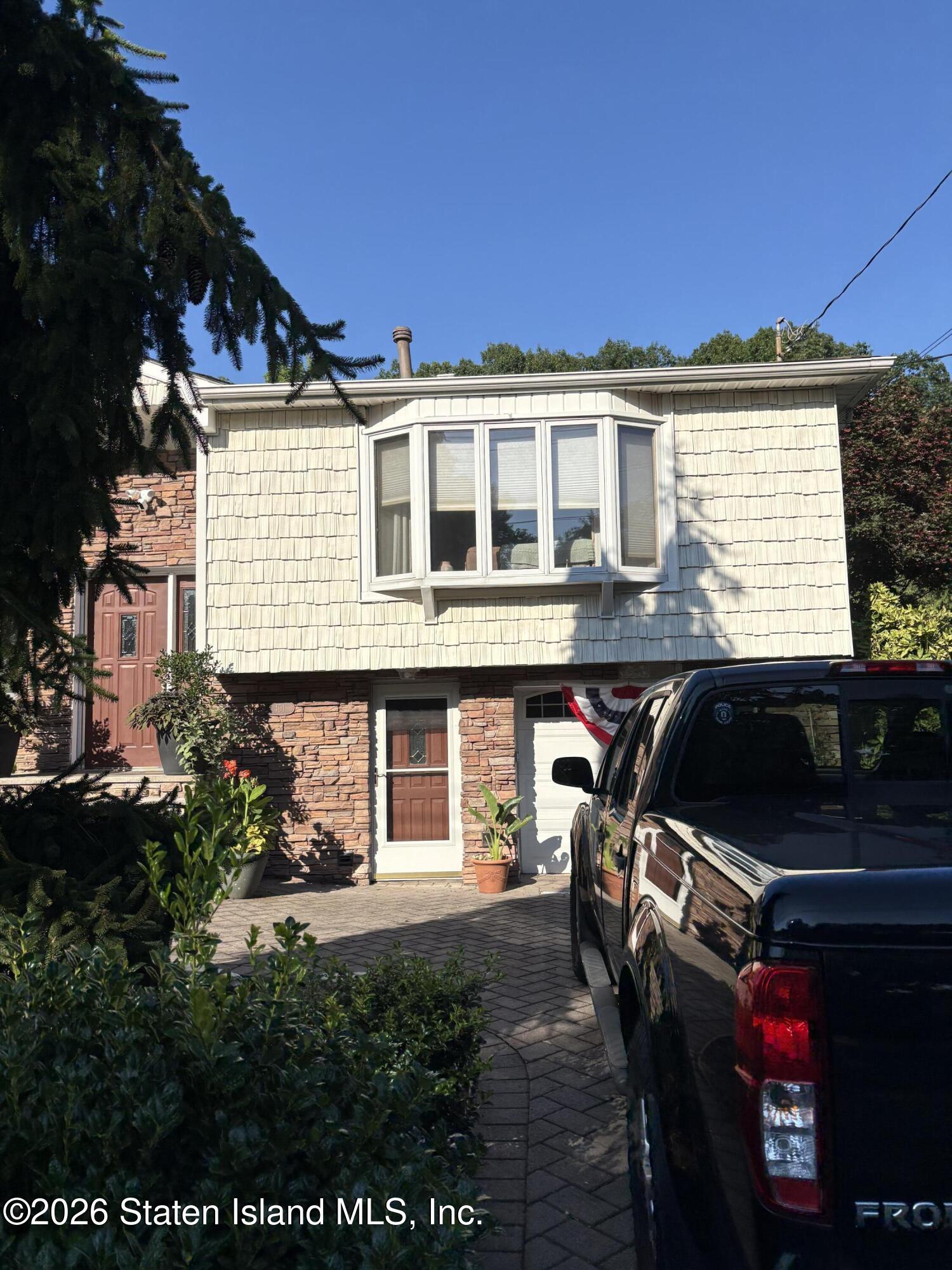 401 Vernon Avenue, Staten Island, NY, 10309