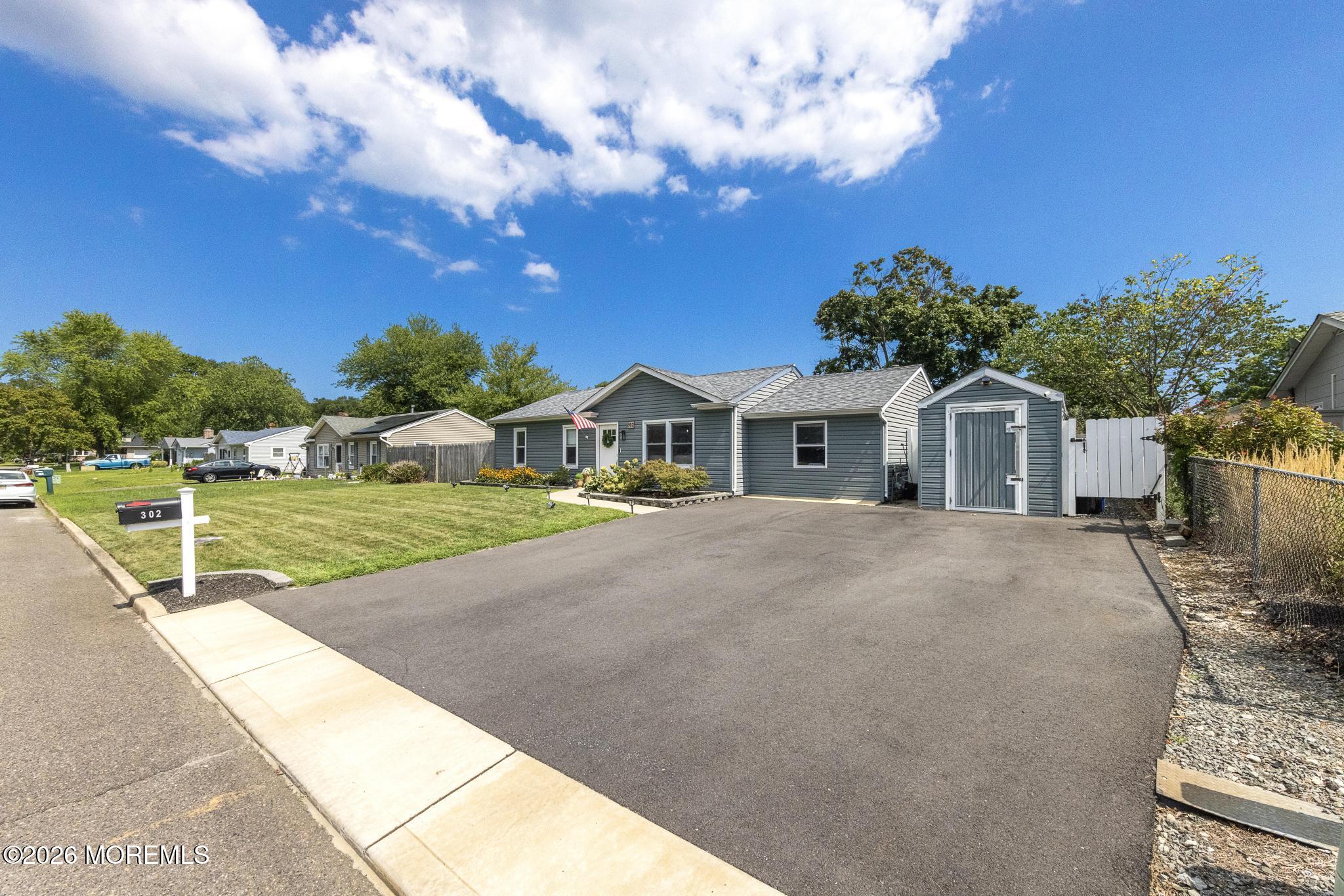 302 8th Street Image 3