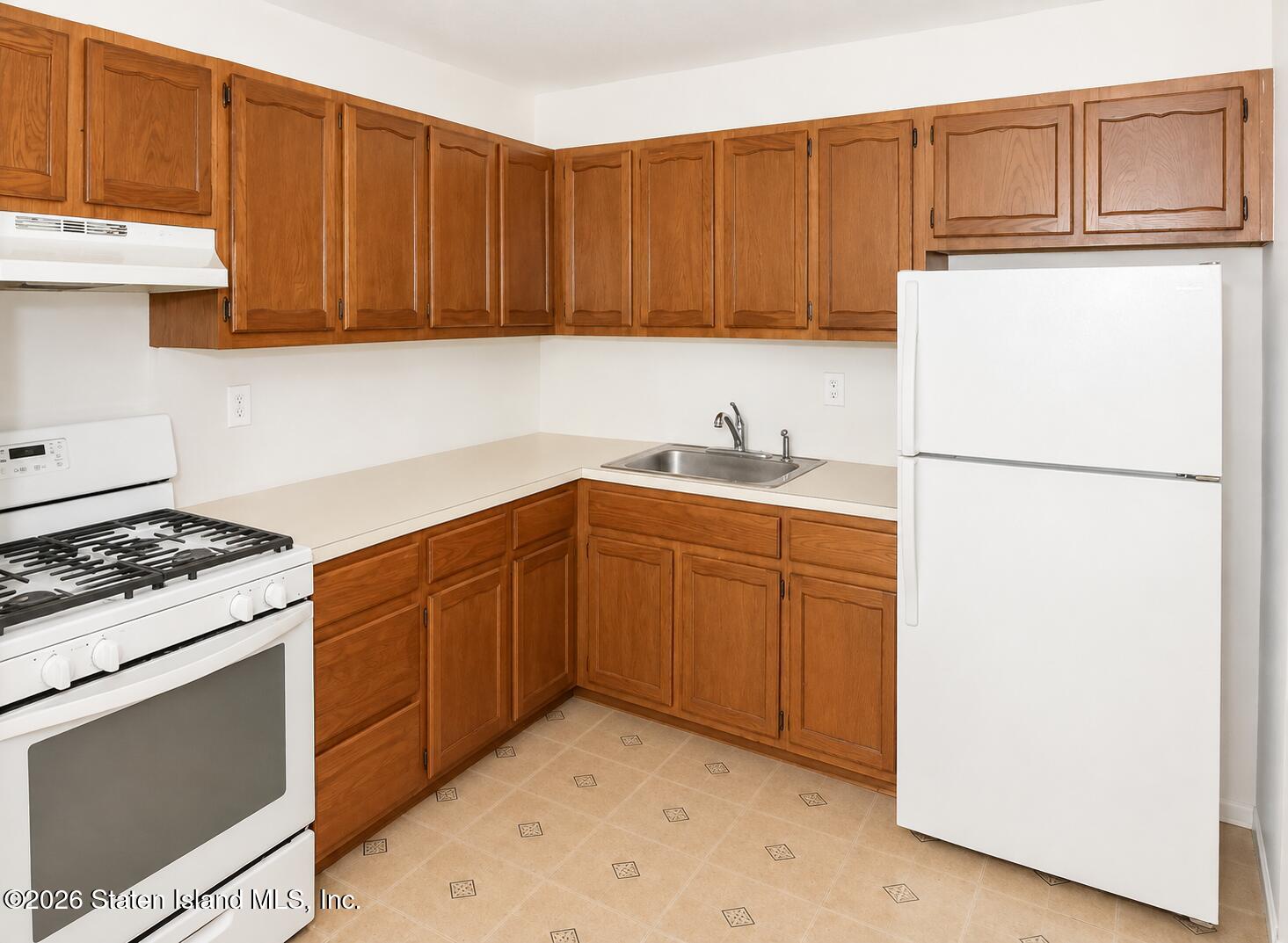 76 Jules Drive 2 Image 4