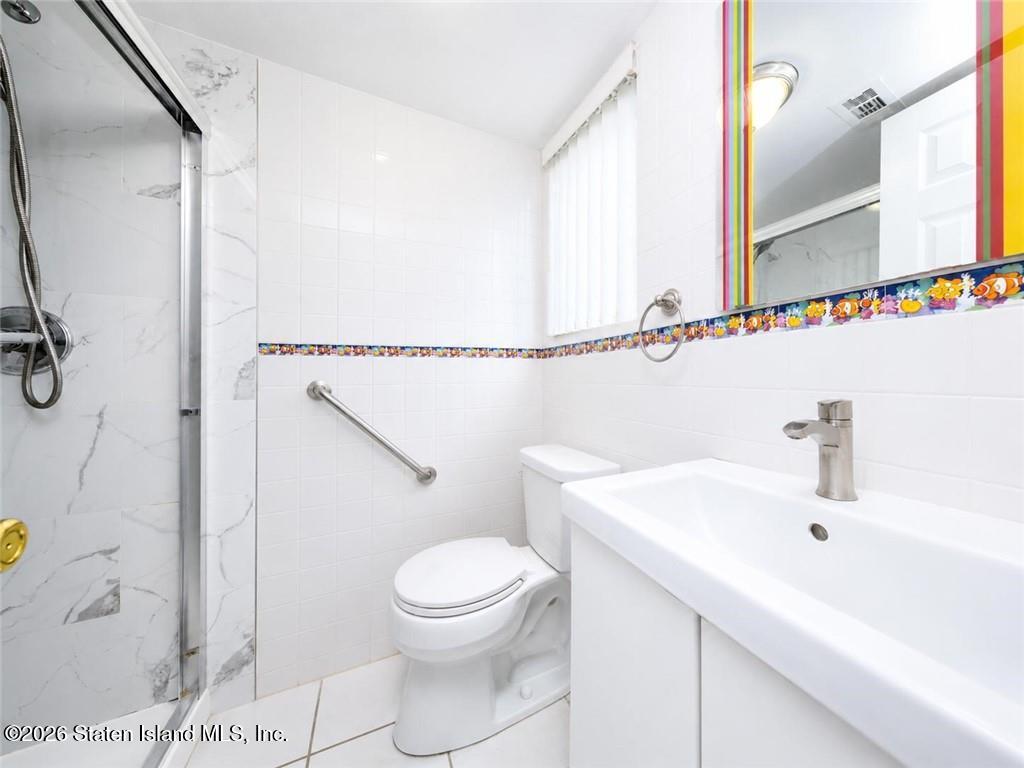 60 Bianca Court, Staten Island, NY, 10312 image 17