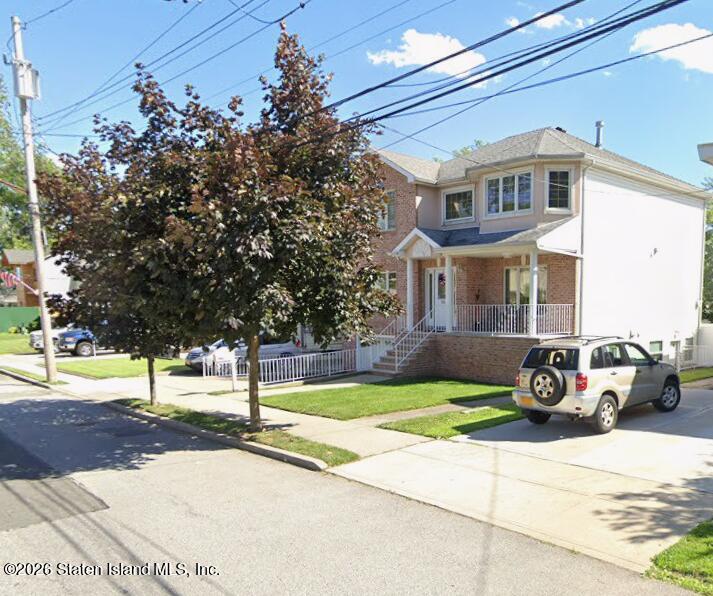 98 Raritan Avenue, Staten Island, NY, 10304