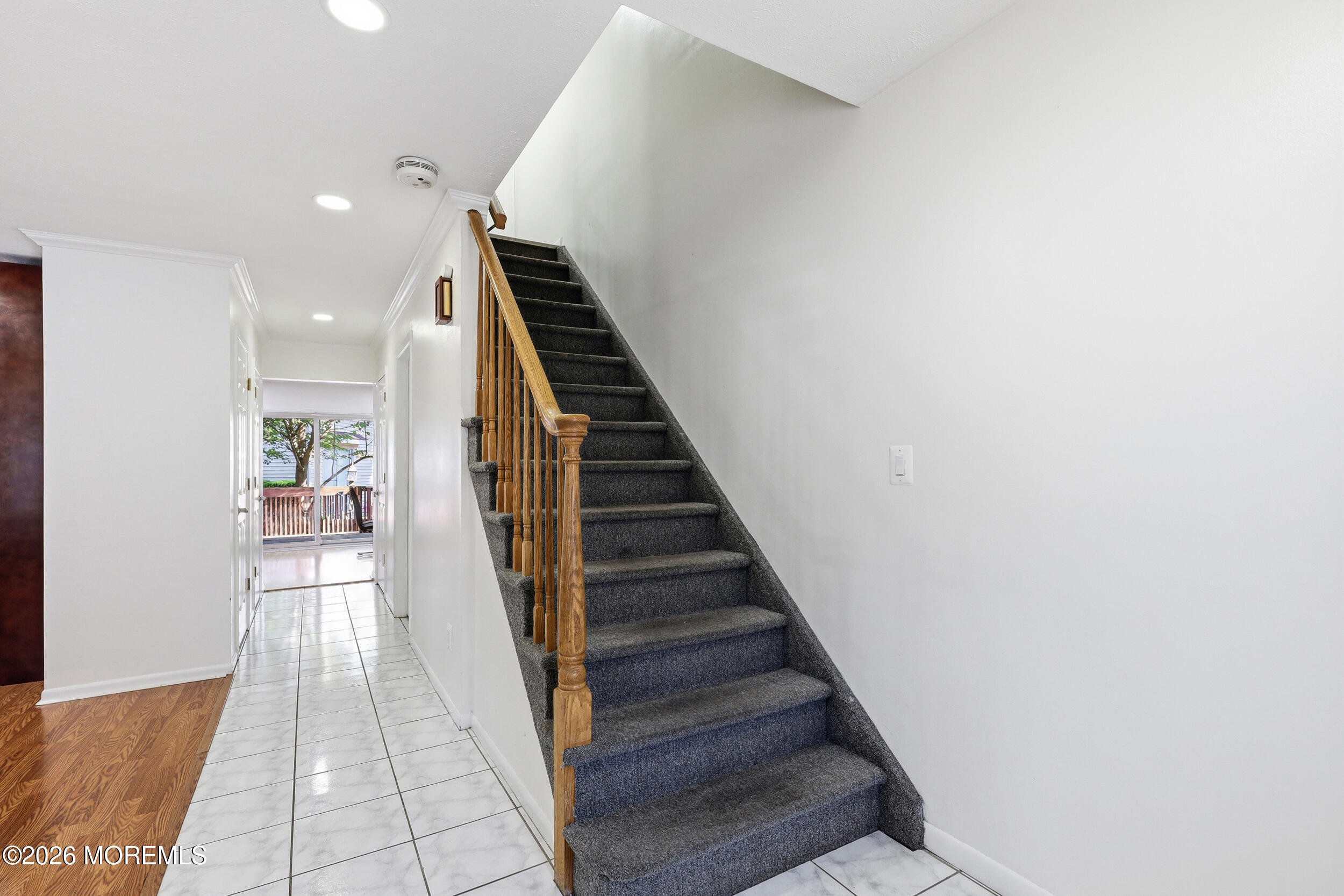 451 Rose Court Image 4