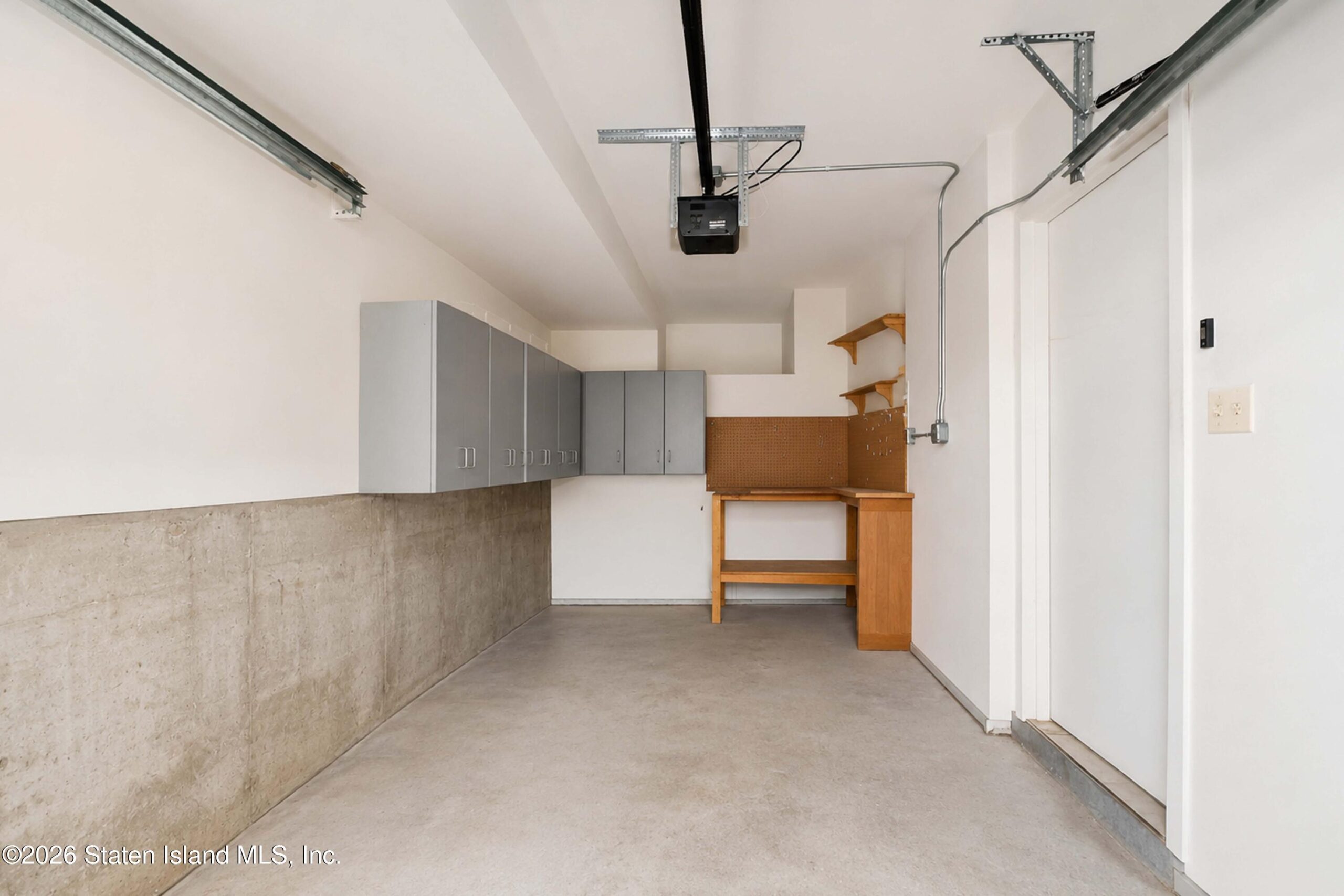 212 Kirshon Avenue Image 4